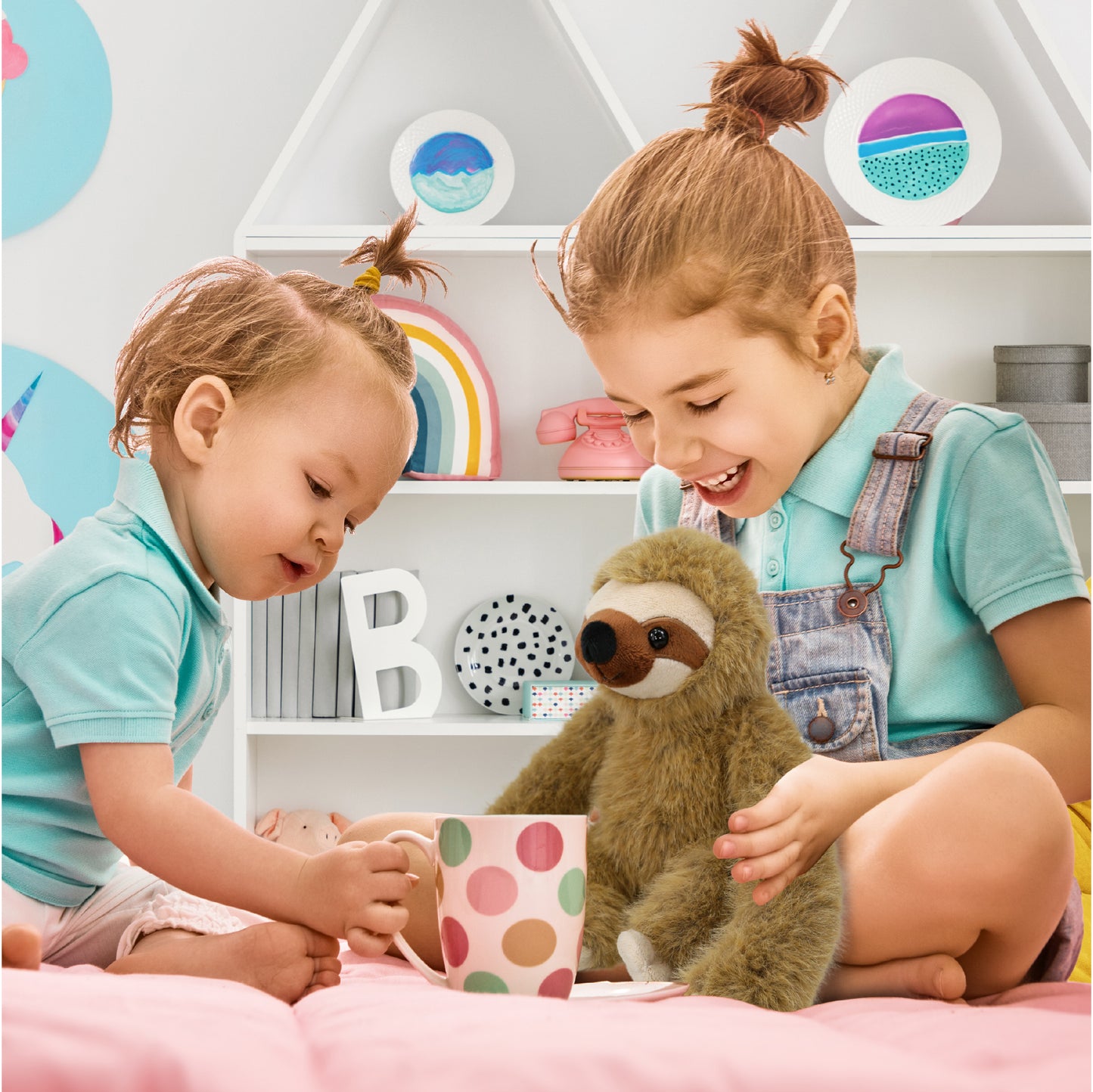 SUPER SOFT PLUSH - LONG ARMS - SLOTH