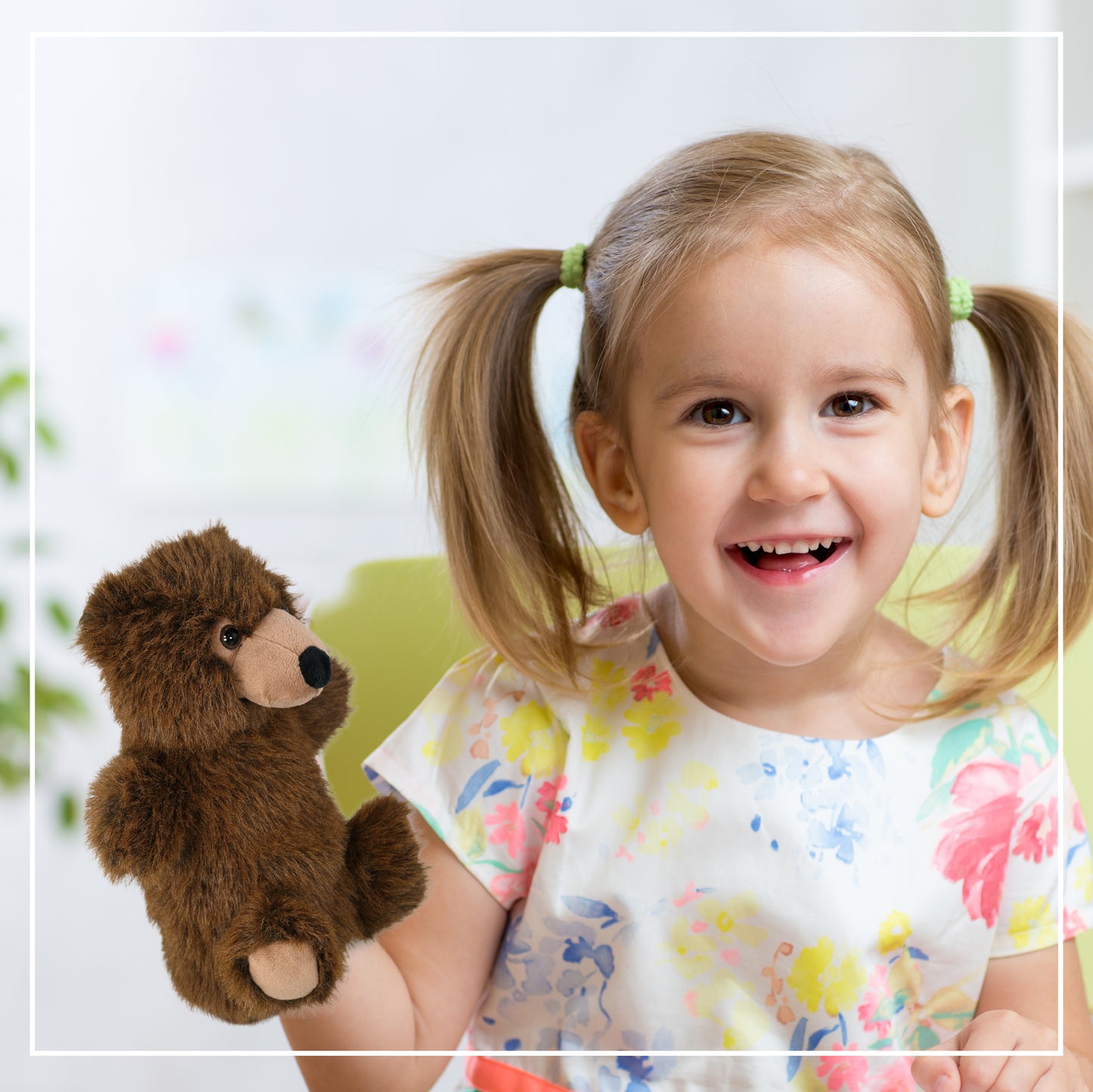 SUPER SOFT PLUSH HAND PUPPET - BROWN BEAR