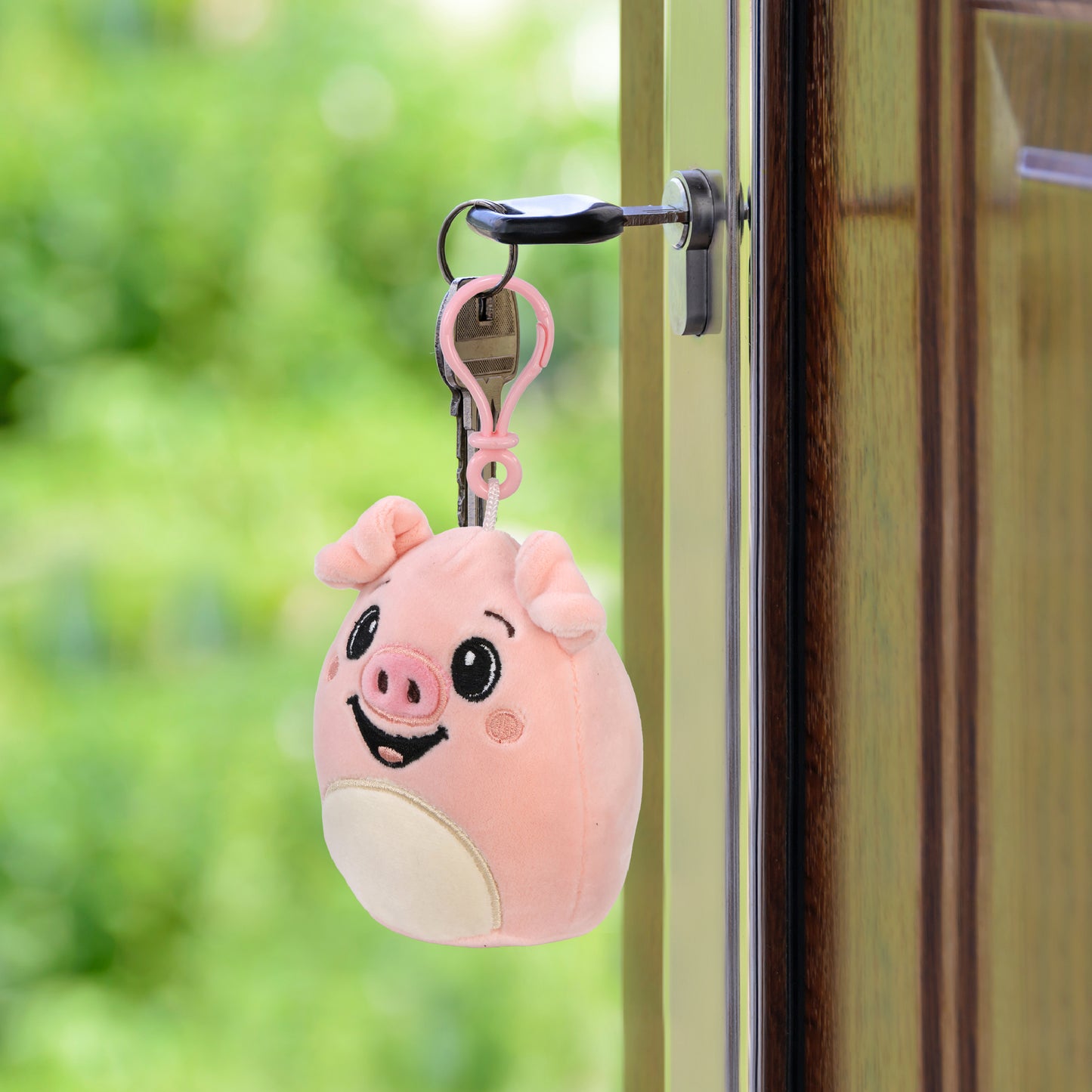 SNUG-MOOSHIES PLUSH CLIPS - PIG