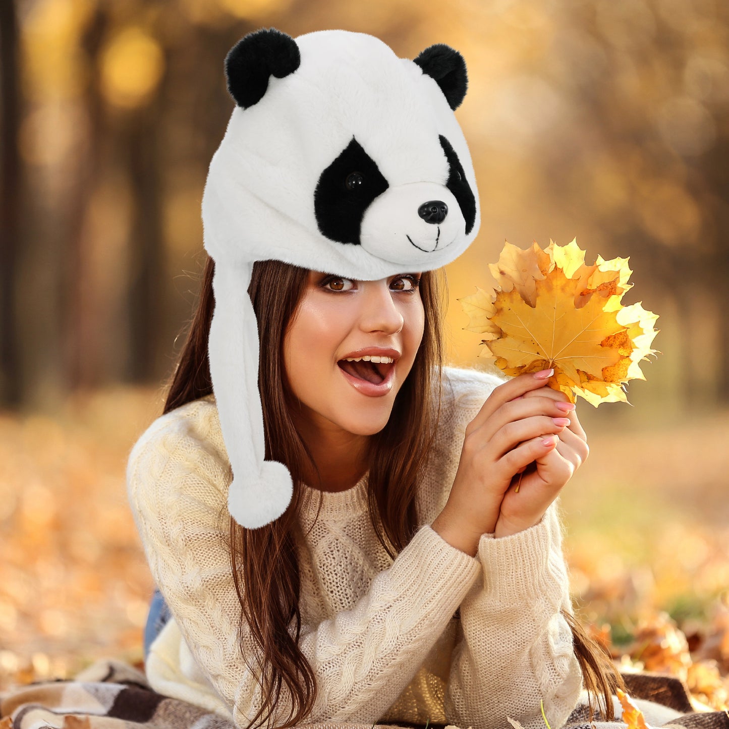 SUPER SOFT PLUSH HAT - PANDA
