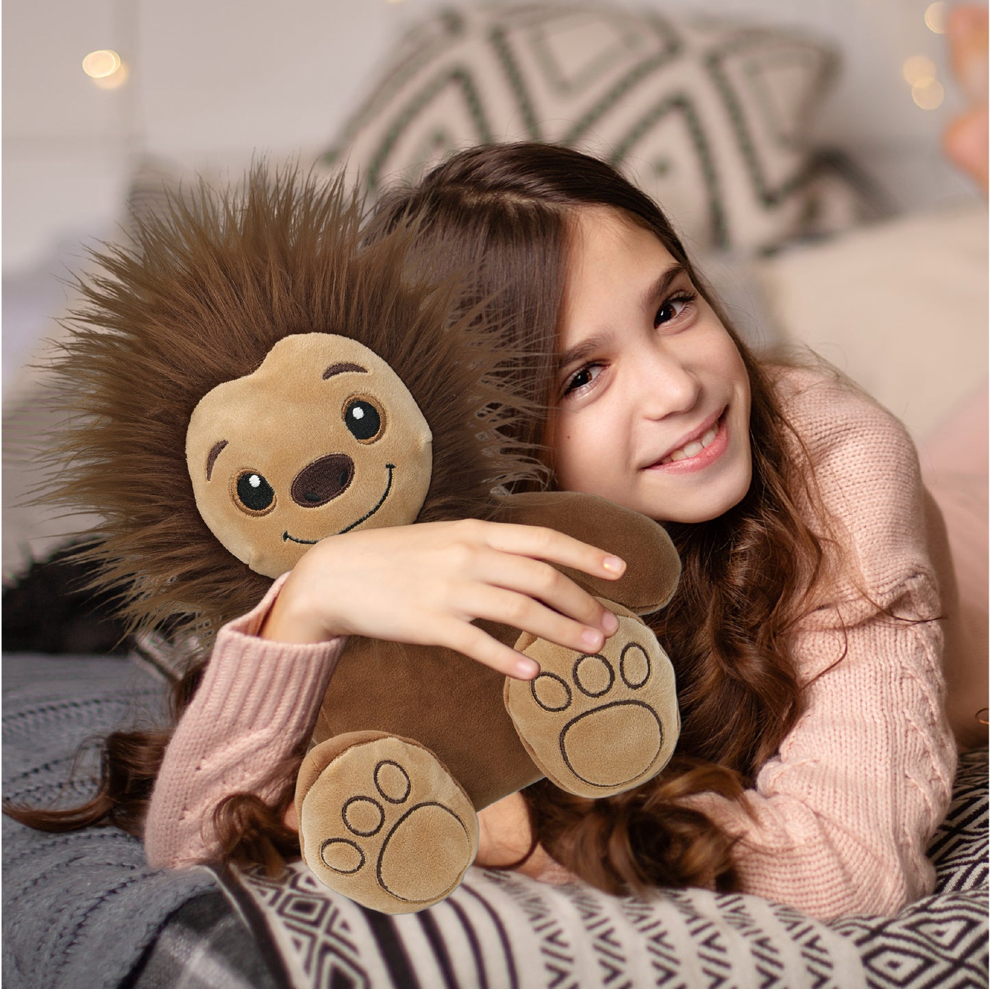 SNUG-MOOSHIES PLUSH - STANDING BIG FOOT 10"