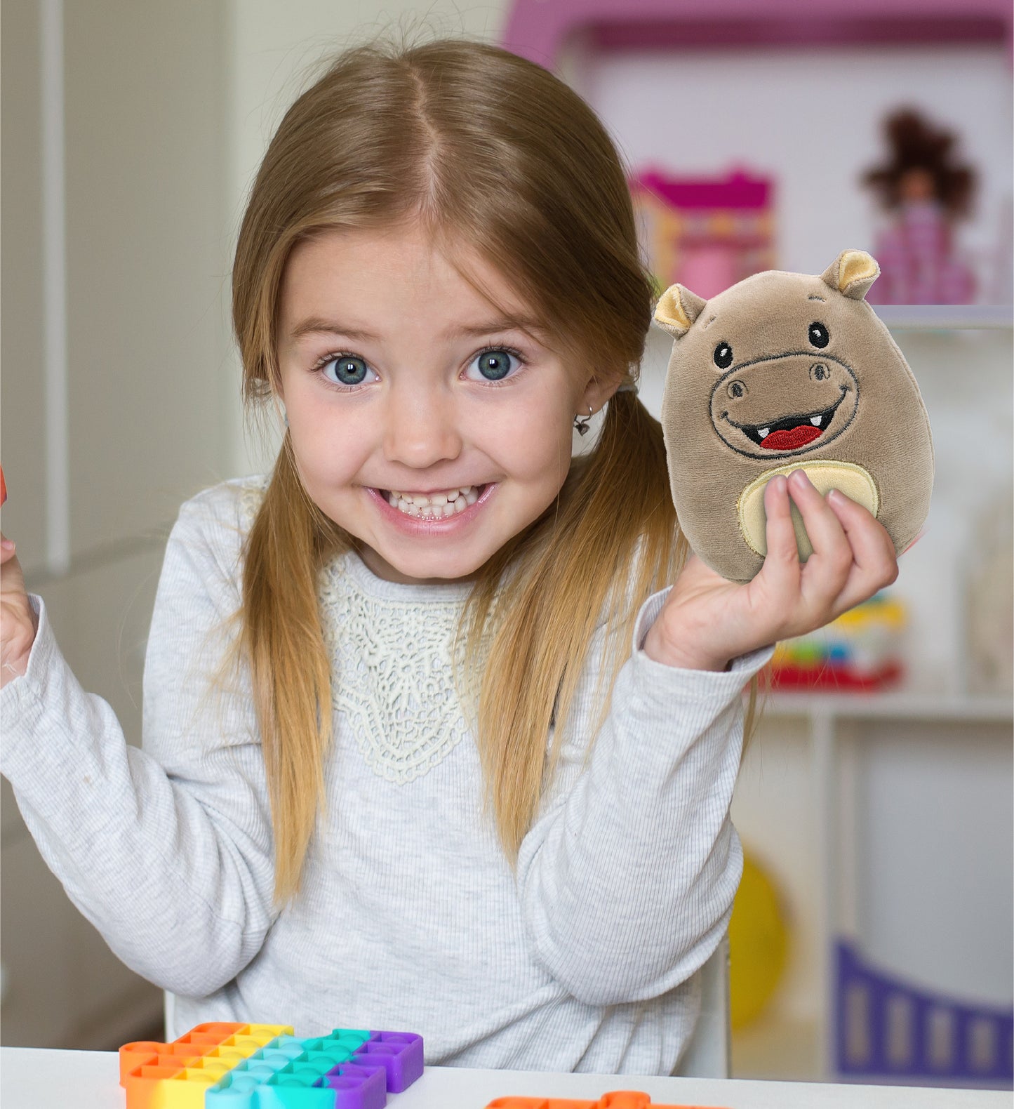 SNUG-MOOSHIES PLUSH - HIPPO 4"