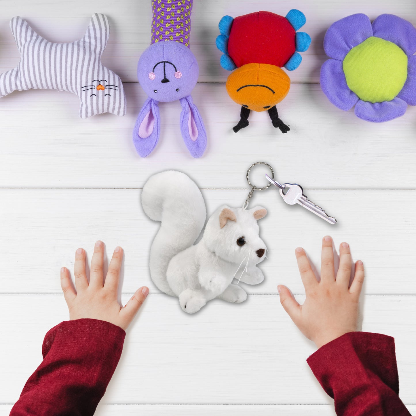 PLUSH KEYCHAIN - WHITE SQUIRREL