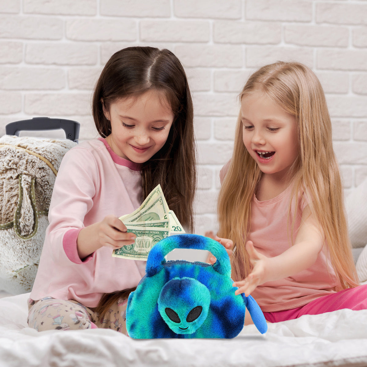 SUPER-SOFT PLUSH HAND BAG - BLUE TIE-DYE ALIEN