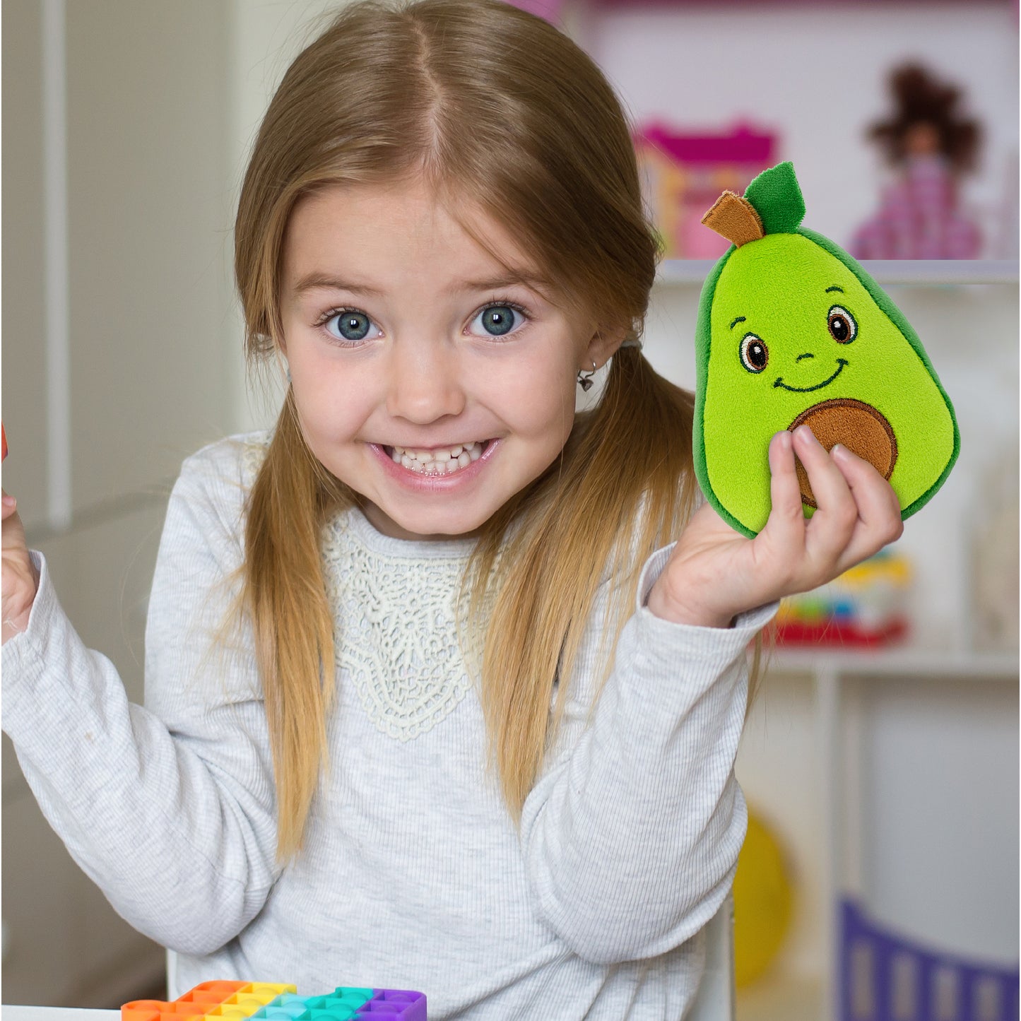 SNUG-MOOSHIES PLUSH - AVOCADO 4"