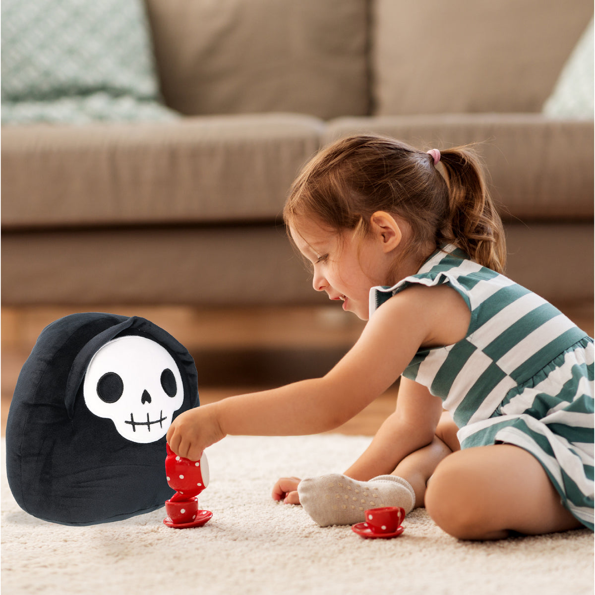 SNUG-MOOSHIES PLUSH - SPOOKY GRIM REAPER 10"