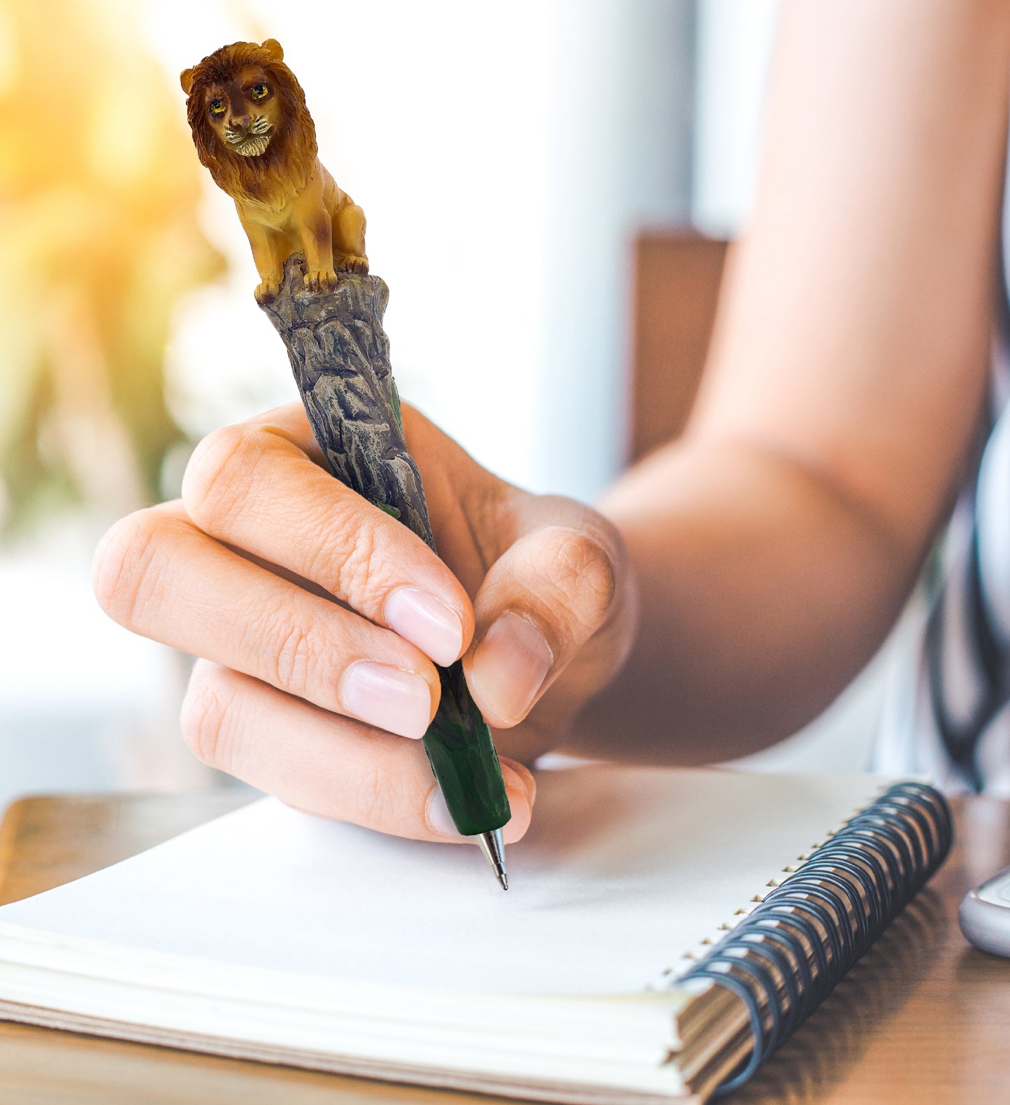 Planet Pens Lion Writing Pen - Cute Novelty Ballpoint Pens for Kids and Adults