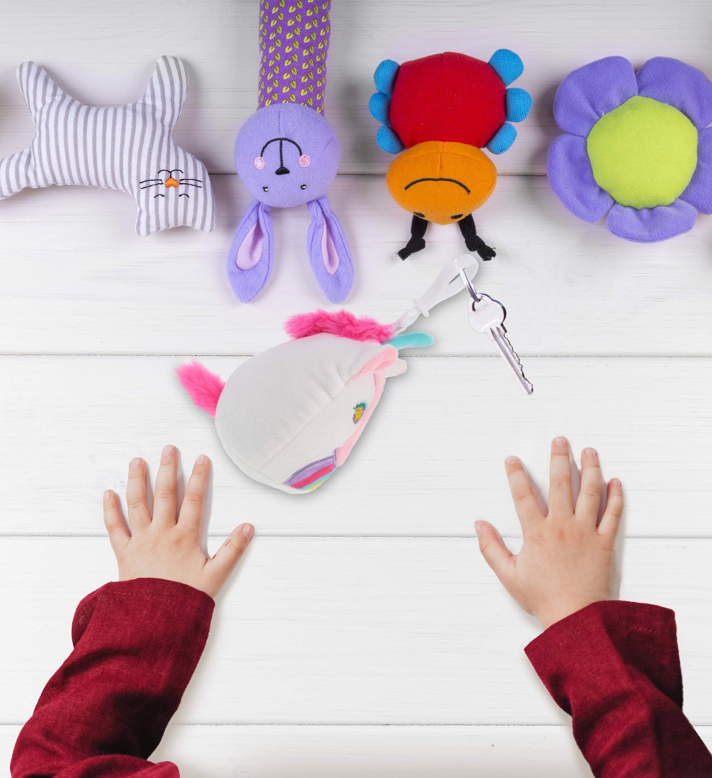 SNUG-MOOSHIES PLUSH CLIPS - UNICORN