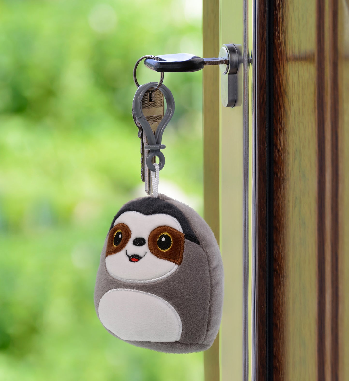 SNUG-MOOSHIES PLUSH CLIPS - SLOTH