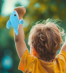 SLAP BRACELET PLUSH - DOLPHIN