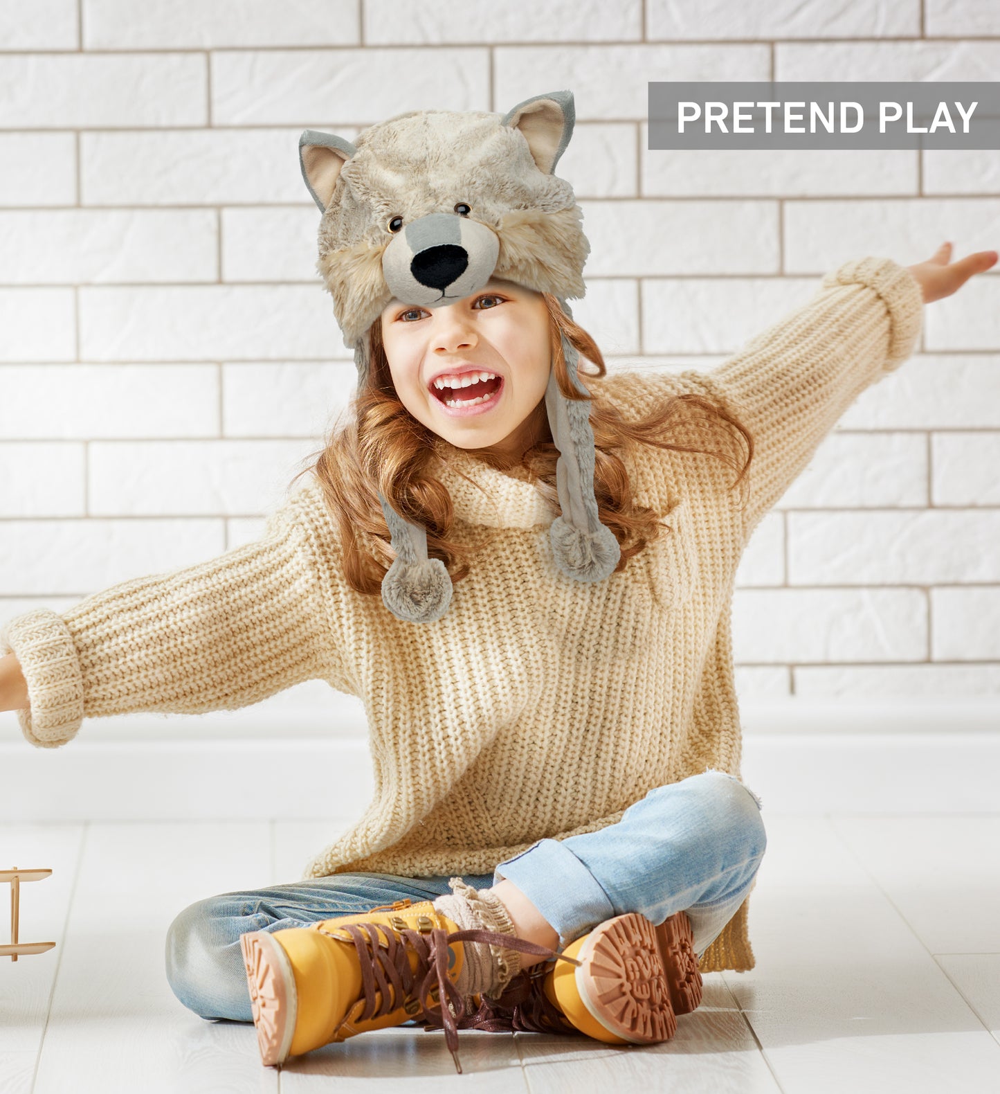 SUPER SOFT PLUSH HAT - WOLF