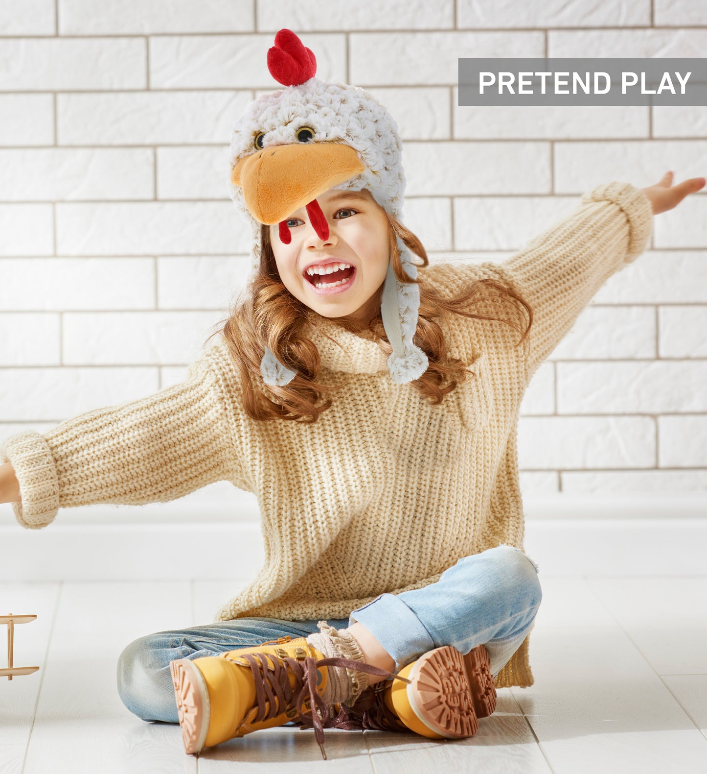 SUPER SOFT PLUSH HAT - ROOSTER