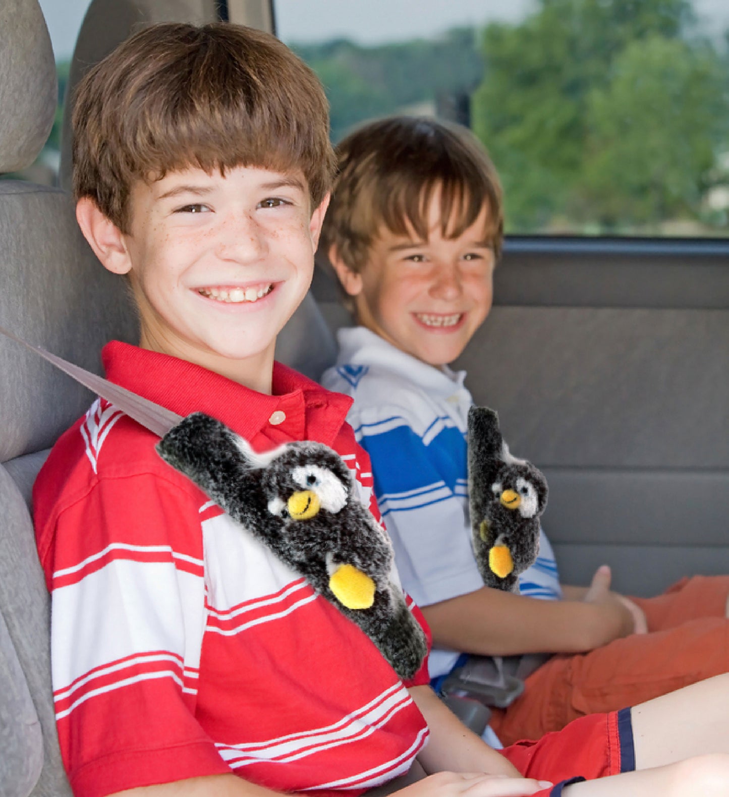 SUPER SOFT PLUSH SAFETY BELT COVER - PENGUIN