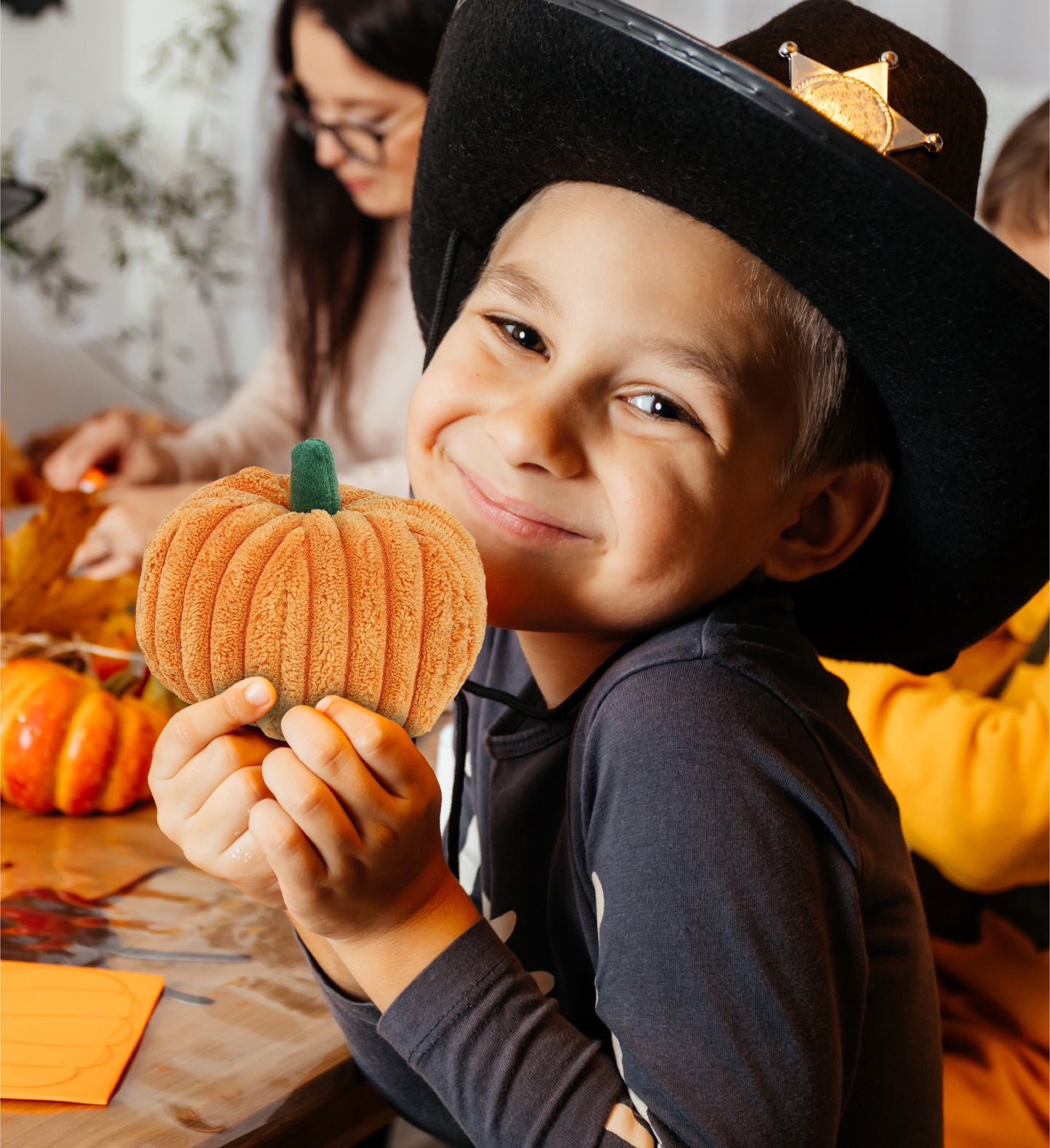 PLUSH - LARGE PUMPKIN