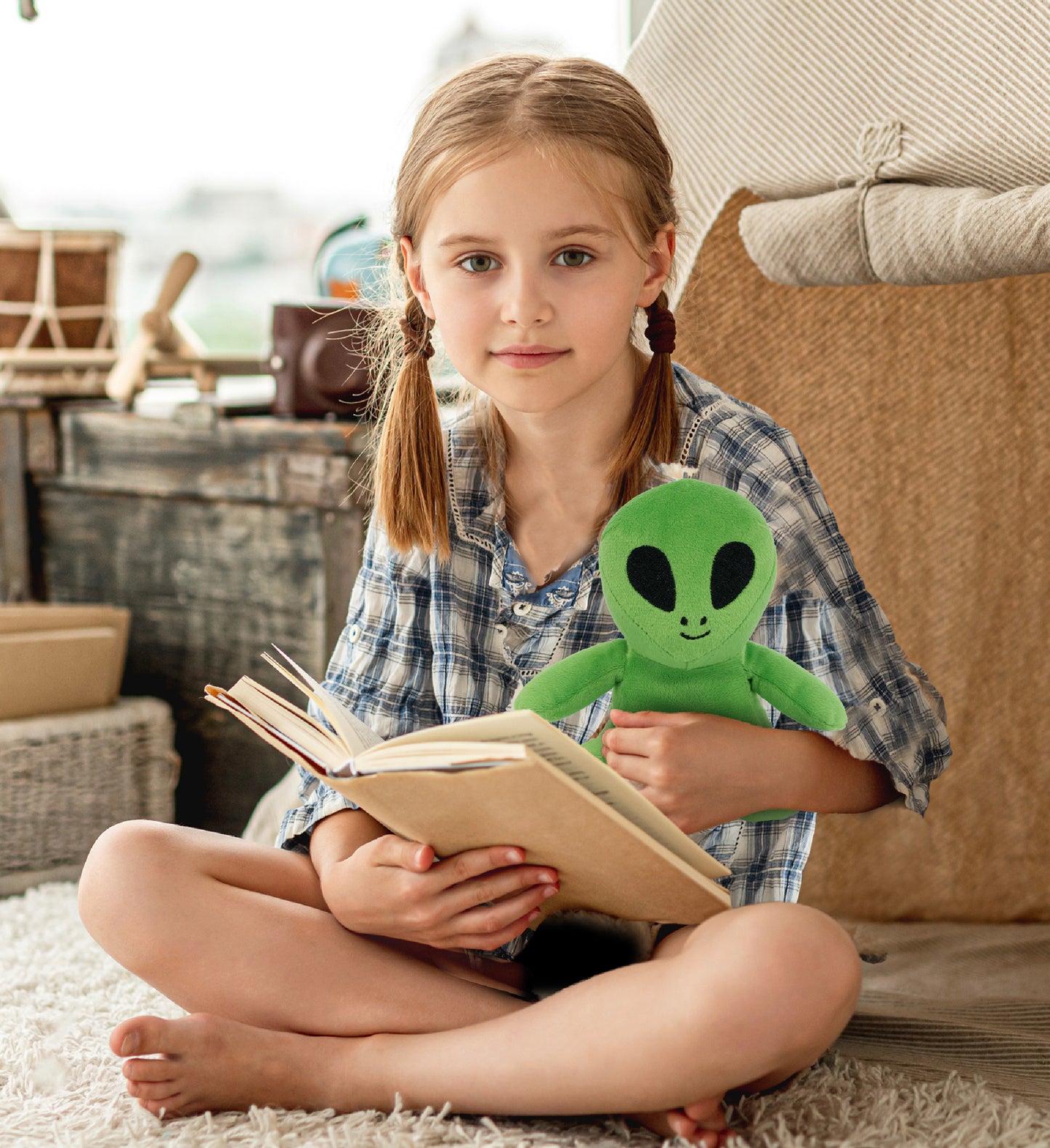 6" PLUSH - SPACE ALIEN