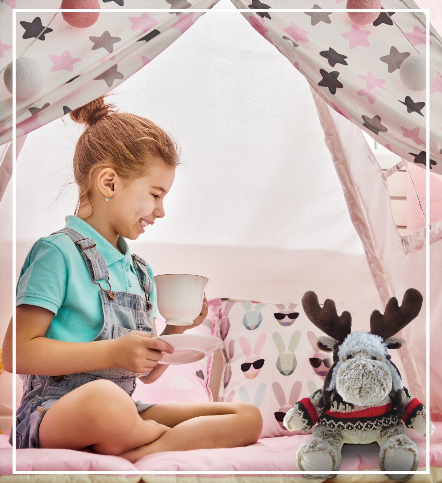 SUPER SOFT PLUSH WITH CLOTHES - MOOSE