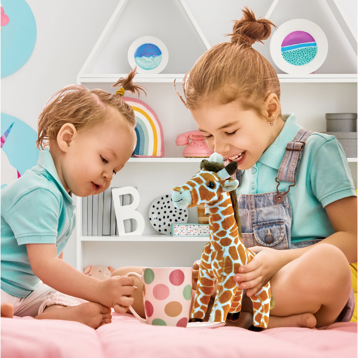 SUPER SOFT PLUSH - WILD SMALL GIRAFFE
