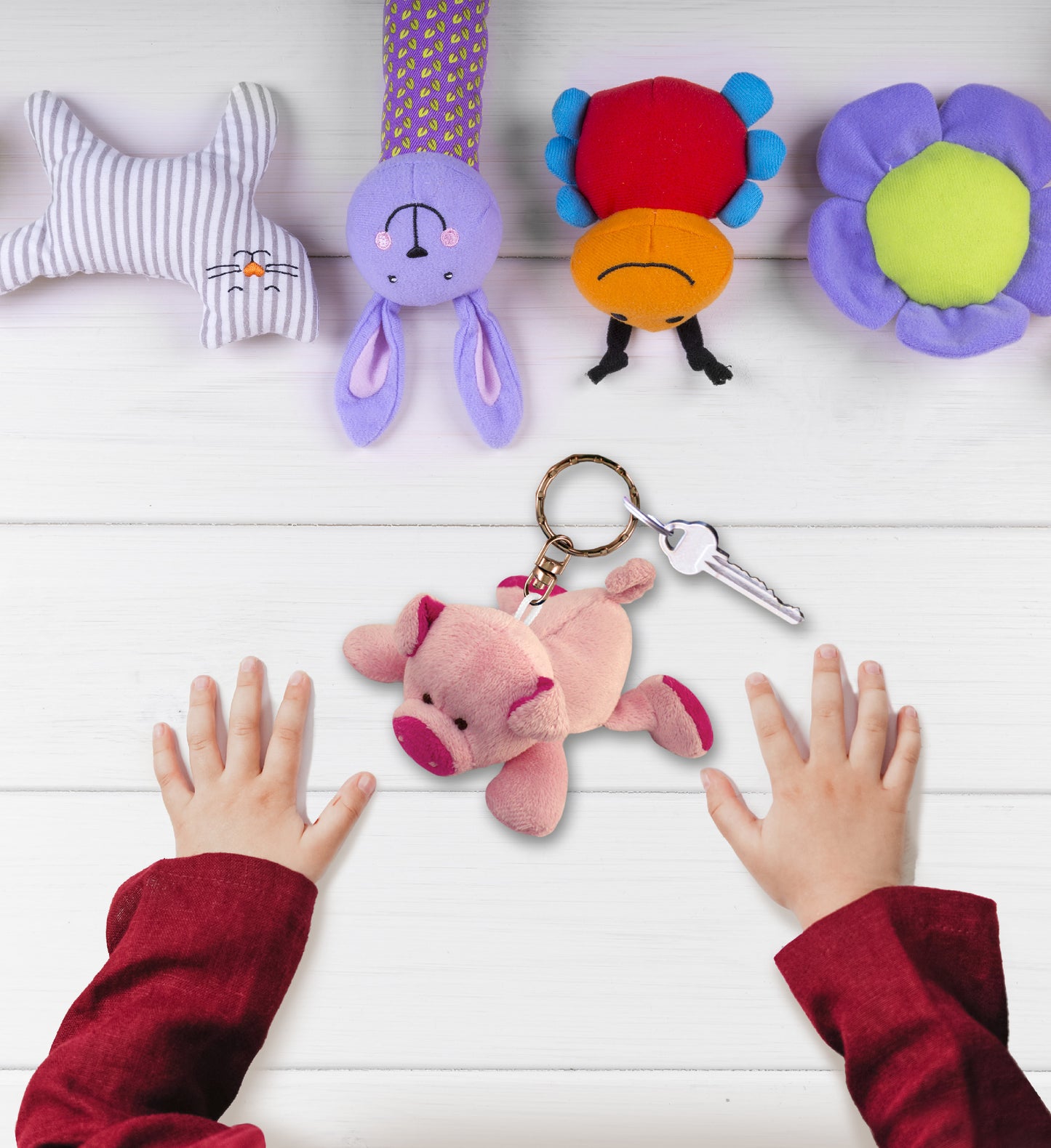 PLUSH KEYCHAIN - PIG