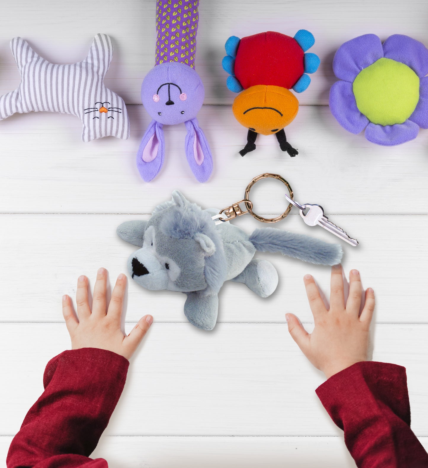 PLUSH KEYCHAIN - WOLF