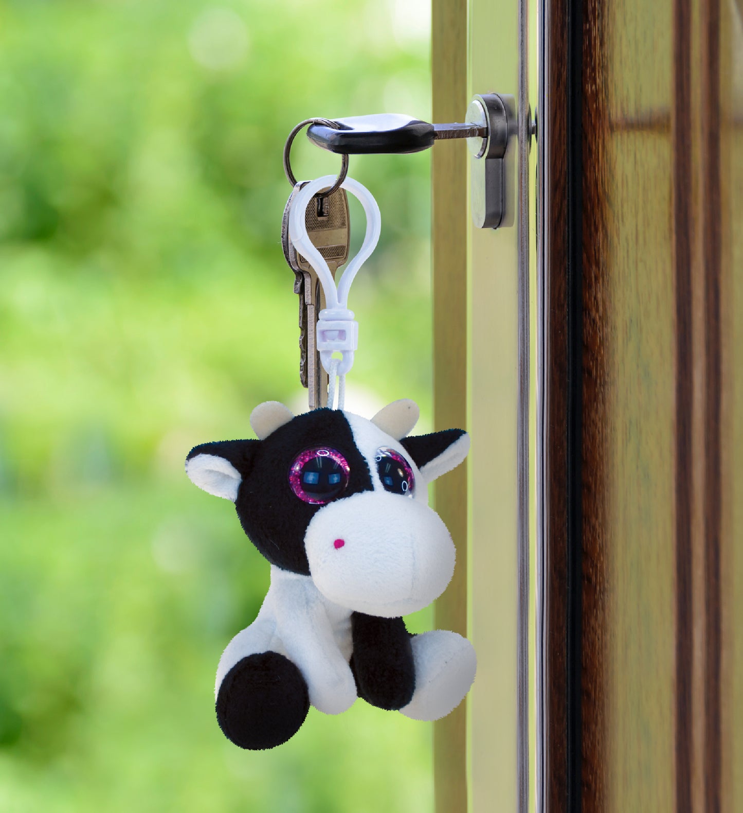 BIG EYE KEYCHAIN - COW
