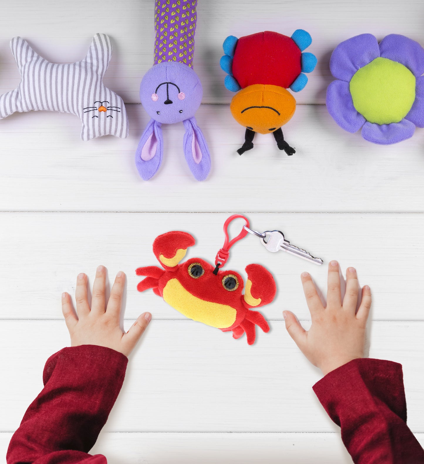 BIG EYE KEYCHAIN - CRAB