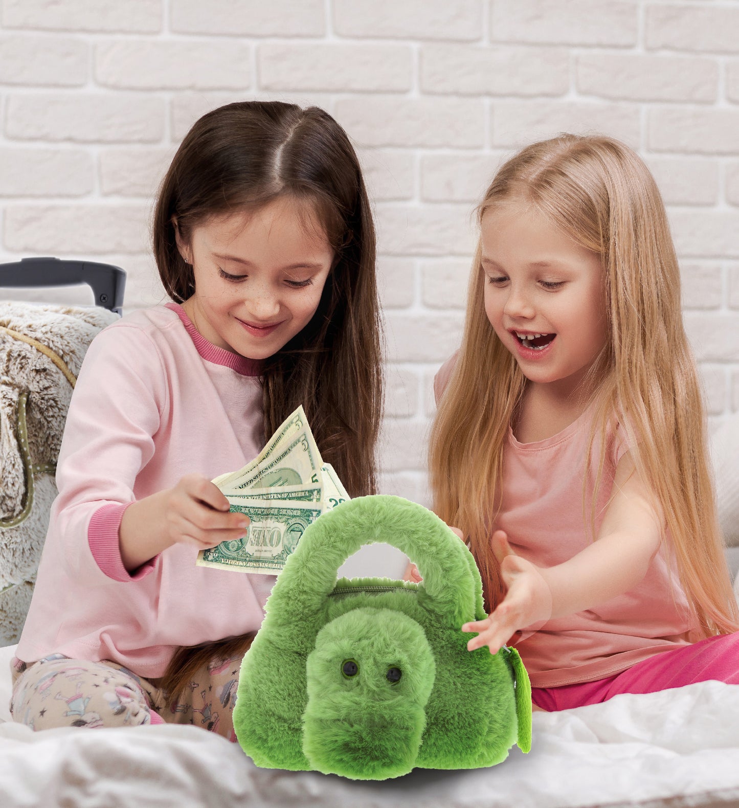SUPER-SOFT PLUSH HAND BAG - ALLIGATOR