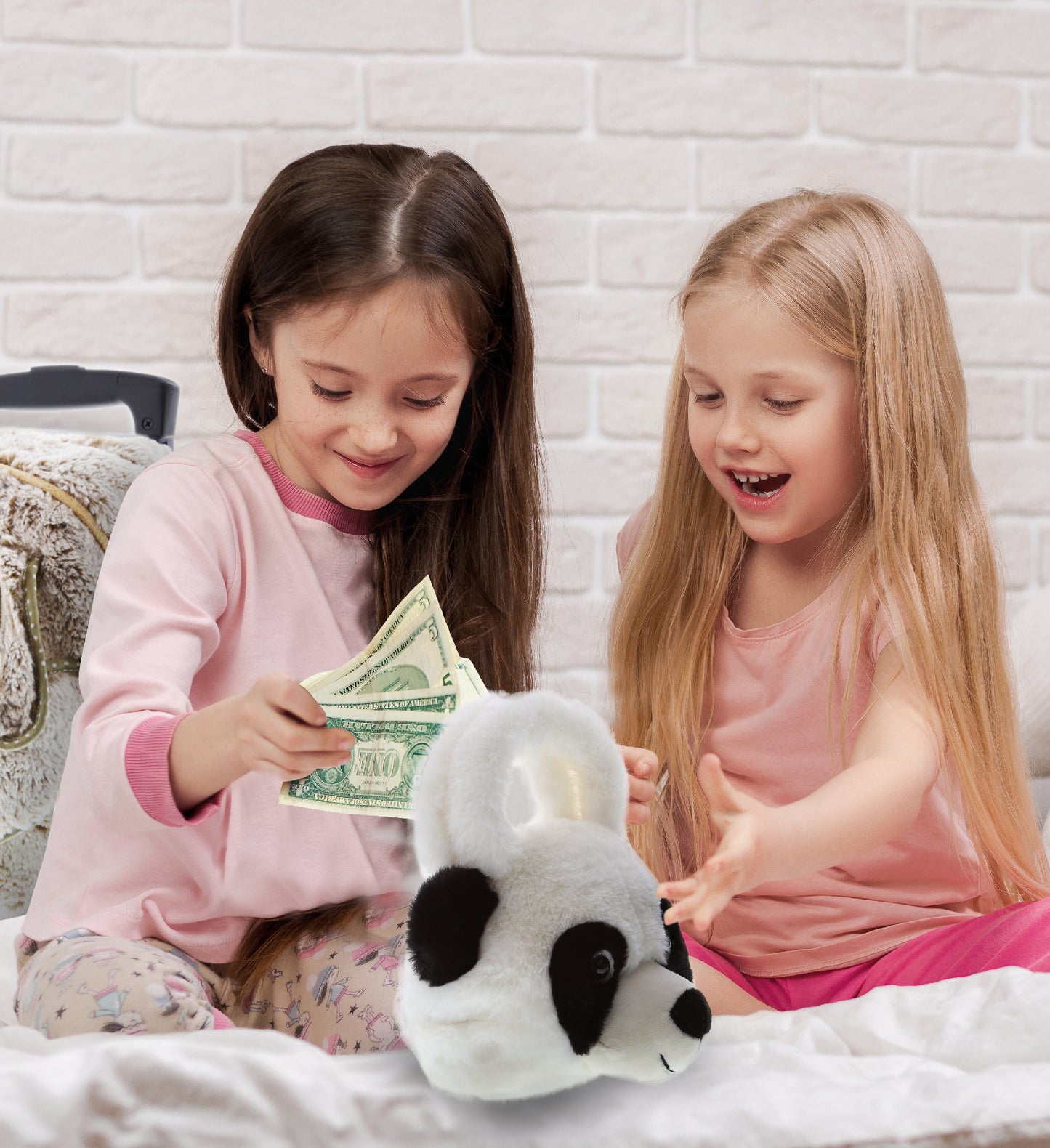 SUPER-SOFT PLUSH HAND BAG - PANDA