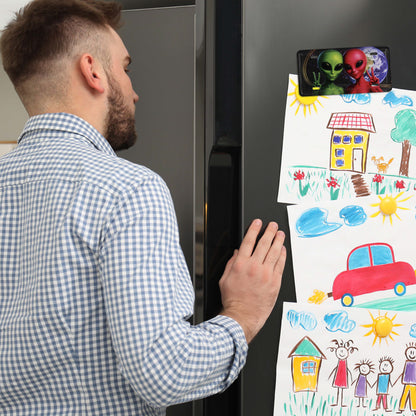 LICENSE PLATE MAGNET - ALIEN COUPLE