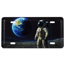 LICENSE PLATE MAGNET - ASTRONAUT IN SPACE