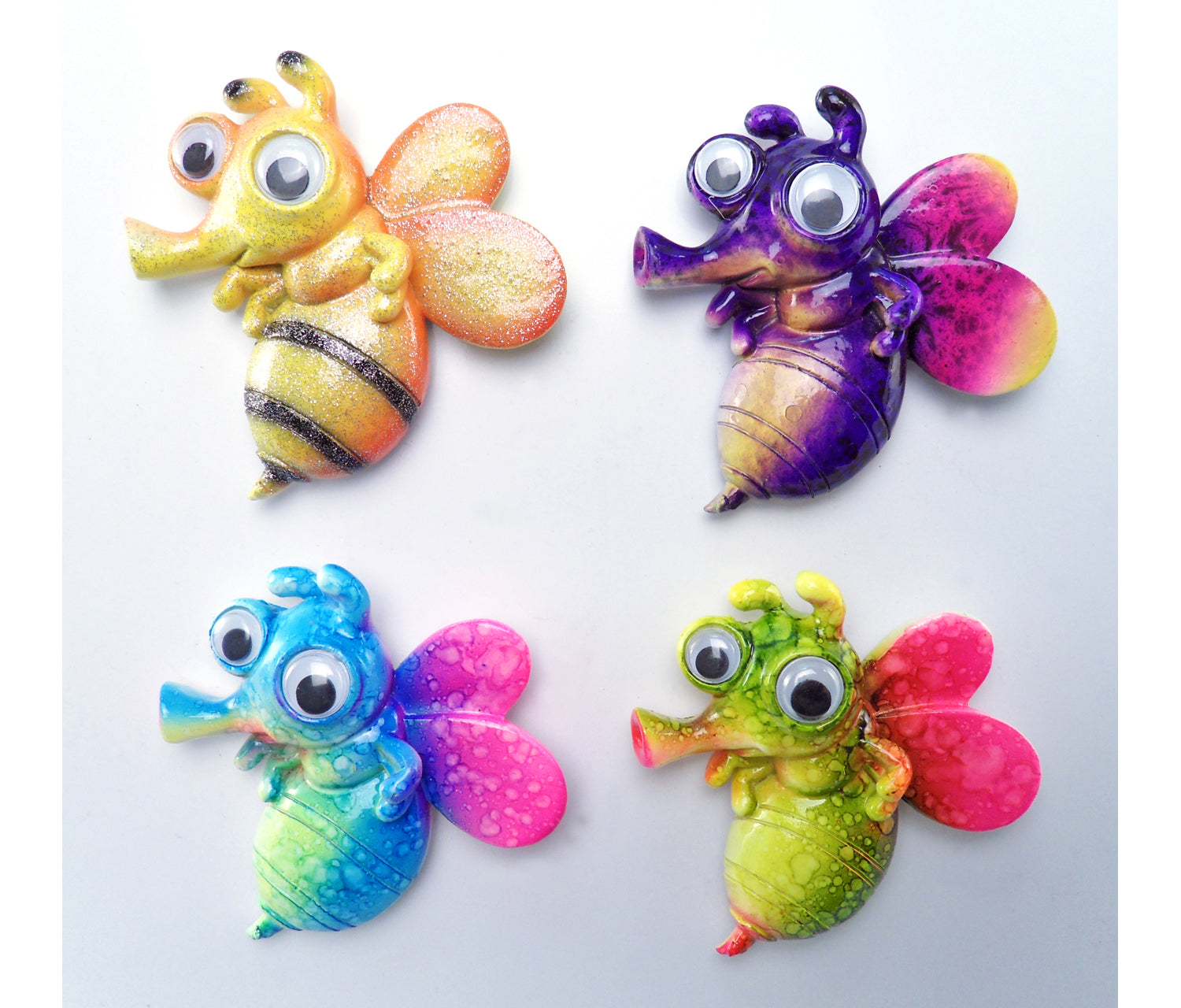 BOBBLE-EYE MAGNET - HONEY BEE