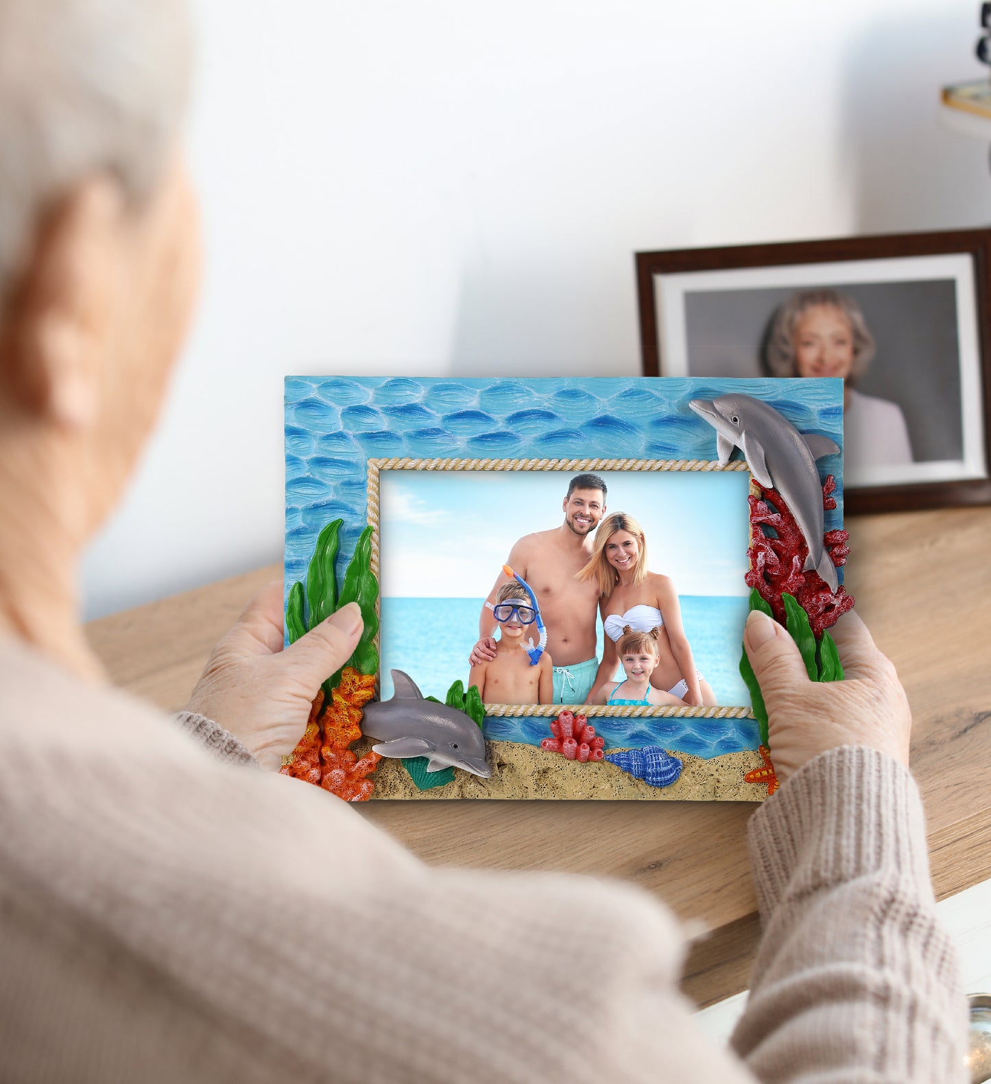 CoTa Global Handmade Colorful Dolphin 4x6 Nautical Photo Frame - 6 Inches