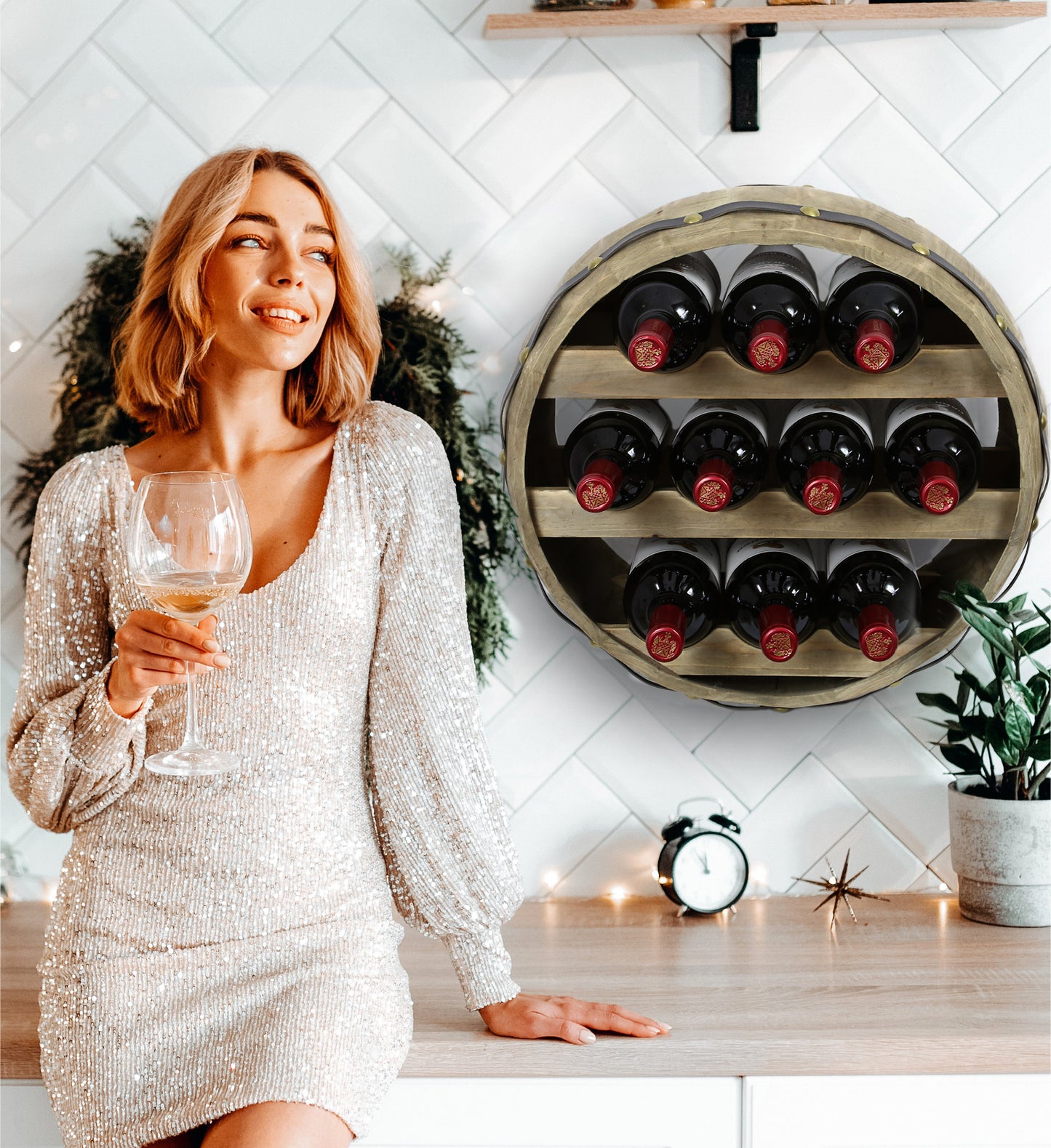 WINE DÉCOR - NATURAL WOOD INDUSTRIAL WALL MOUNTED BARREL WINE RACK - 10 BOTTLES