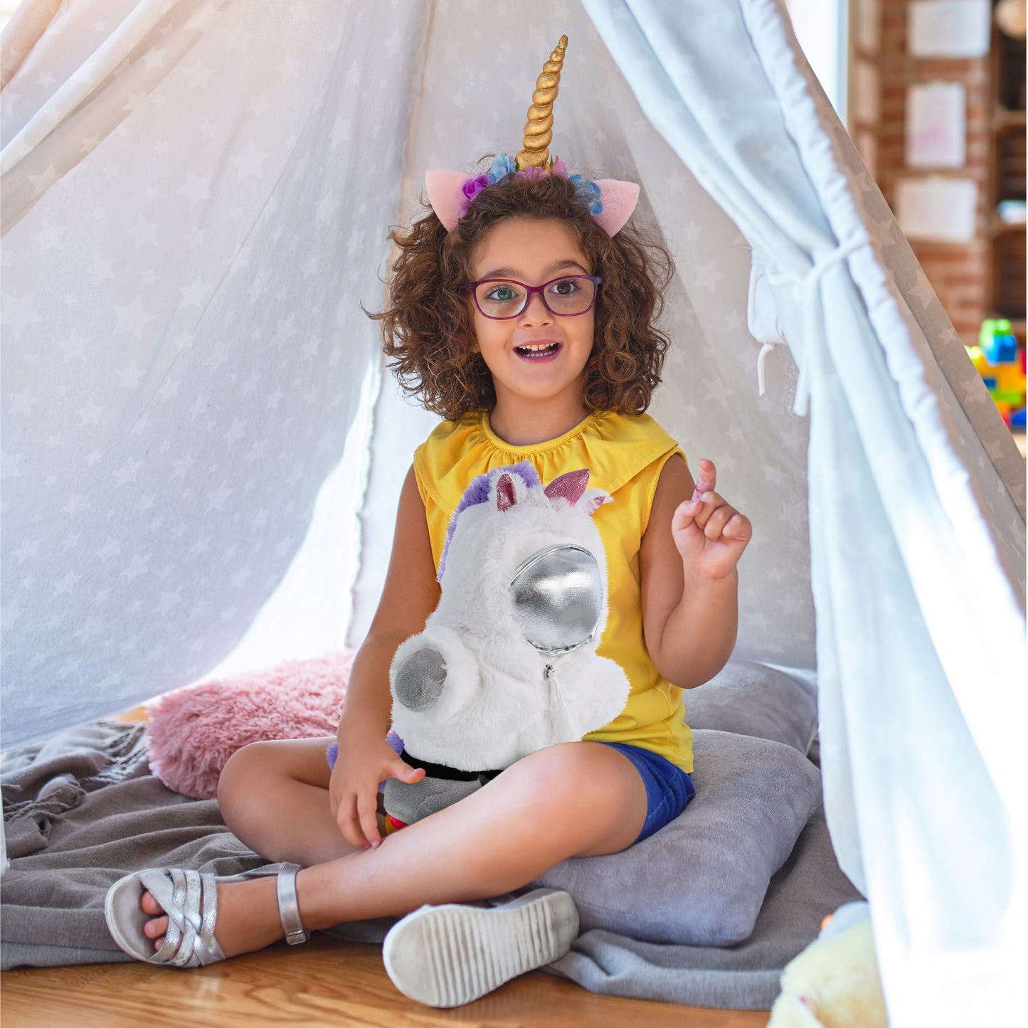 SNUG-MOOSHIES PLUSH - STANDING ASTRONAUT with Unicorn Dress Up