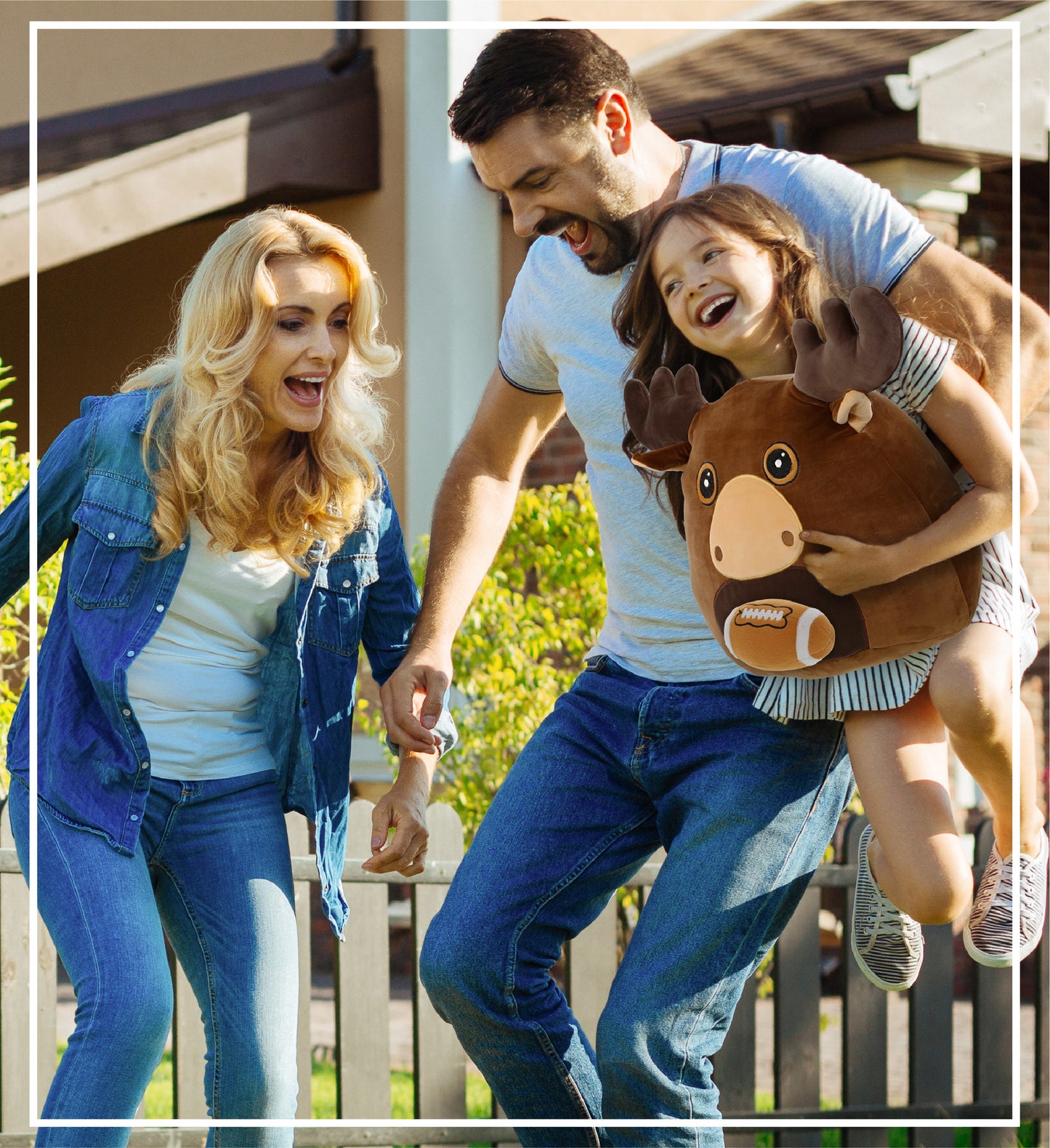 SNUG-MOOSHIES PLUSH - MOOSE 17" with Football Plush