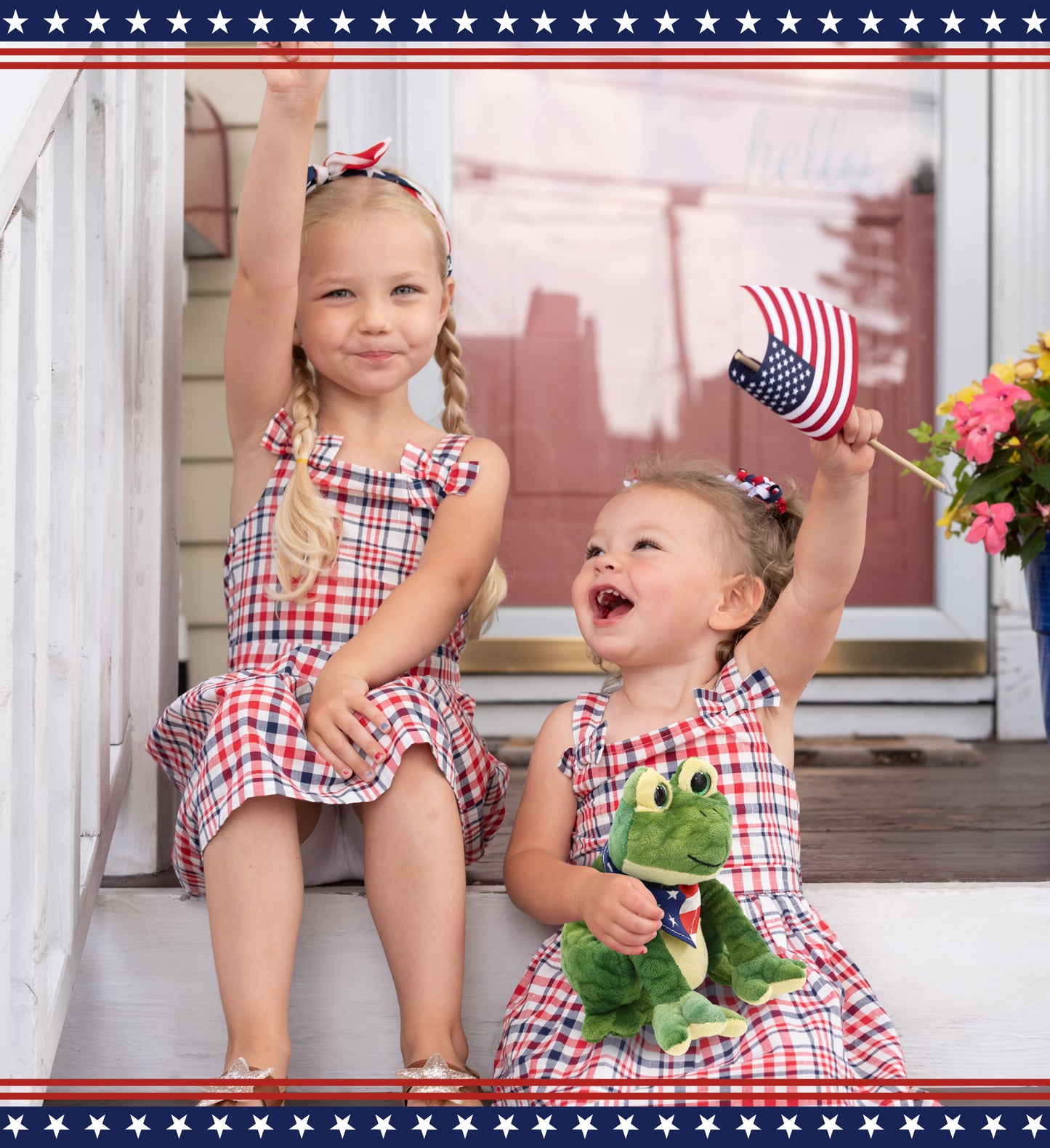 SUPER SOFT PLUSH - SQUAT FROG WITH USA FLAG BANDANA