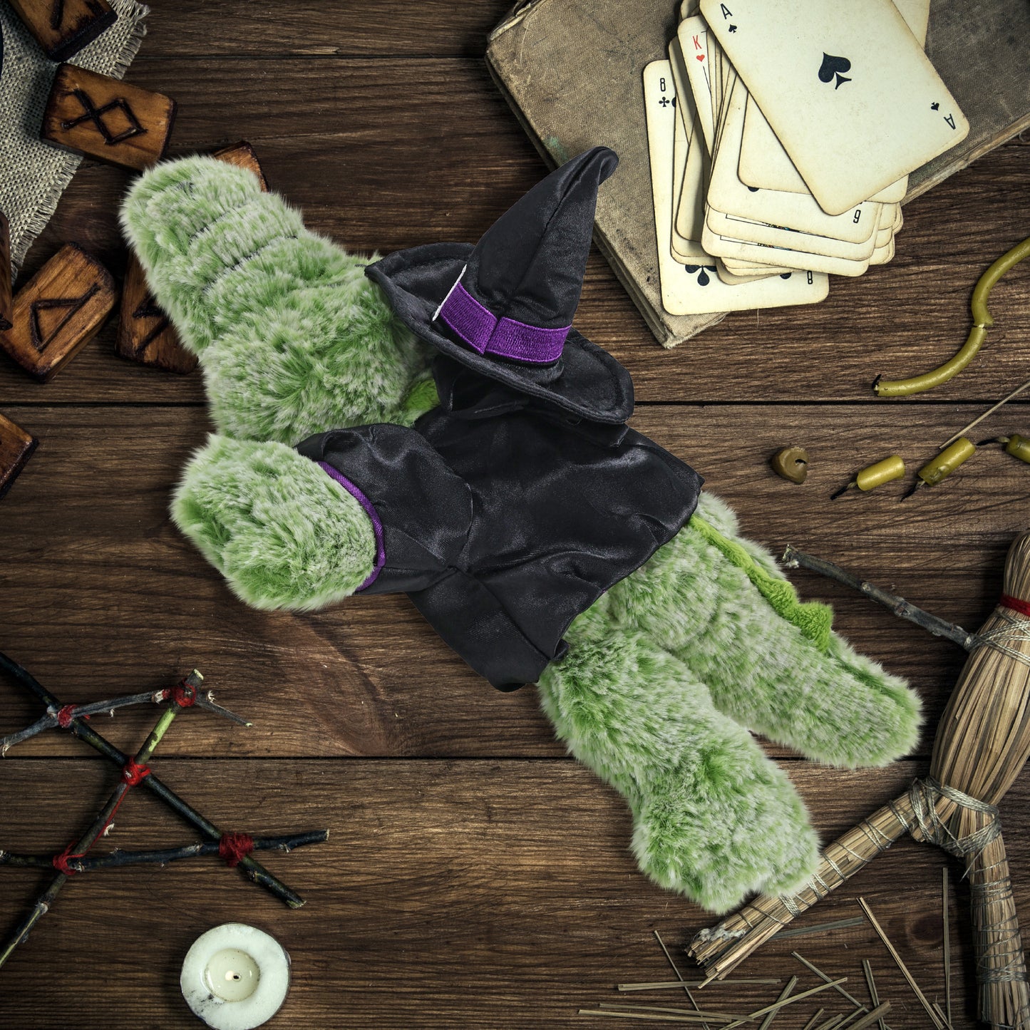 SUPER-SOFT PLUSH - ALLIGATOR SMALL WITCH DRESS UP