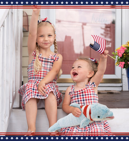 SUPER-SOFT PLUSH - DOLPHIN SMALL WITH USA FLAG BANDANA