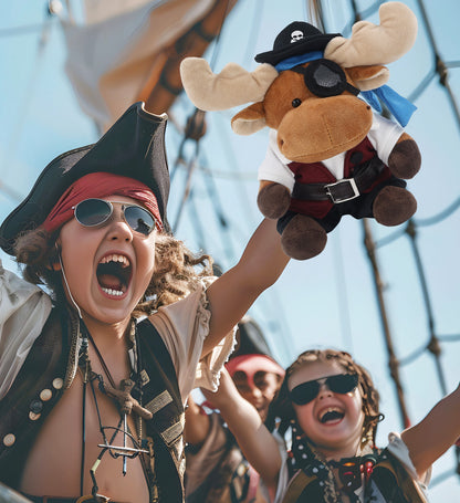 6" PLUSH - MOOSE WITH PIRATE DRESS UP