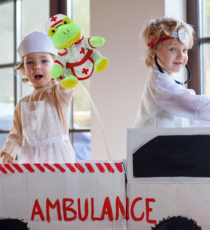 6" PLUSH - FROG With NURSE Dress-Up