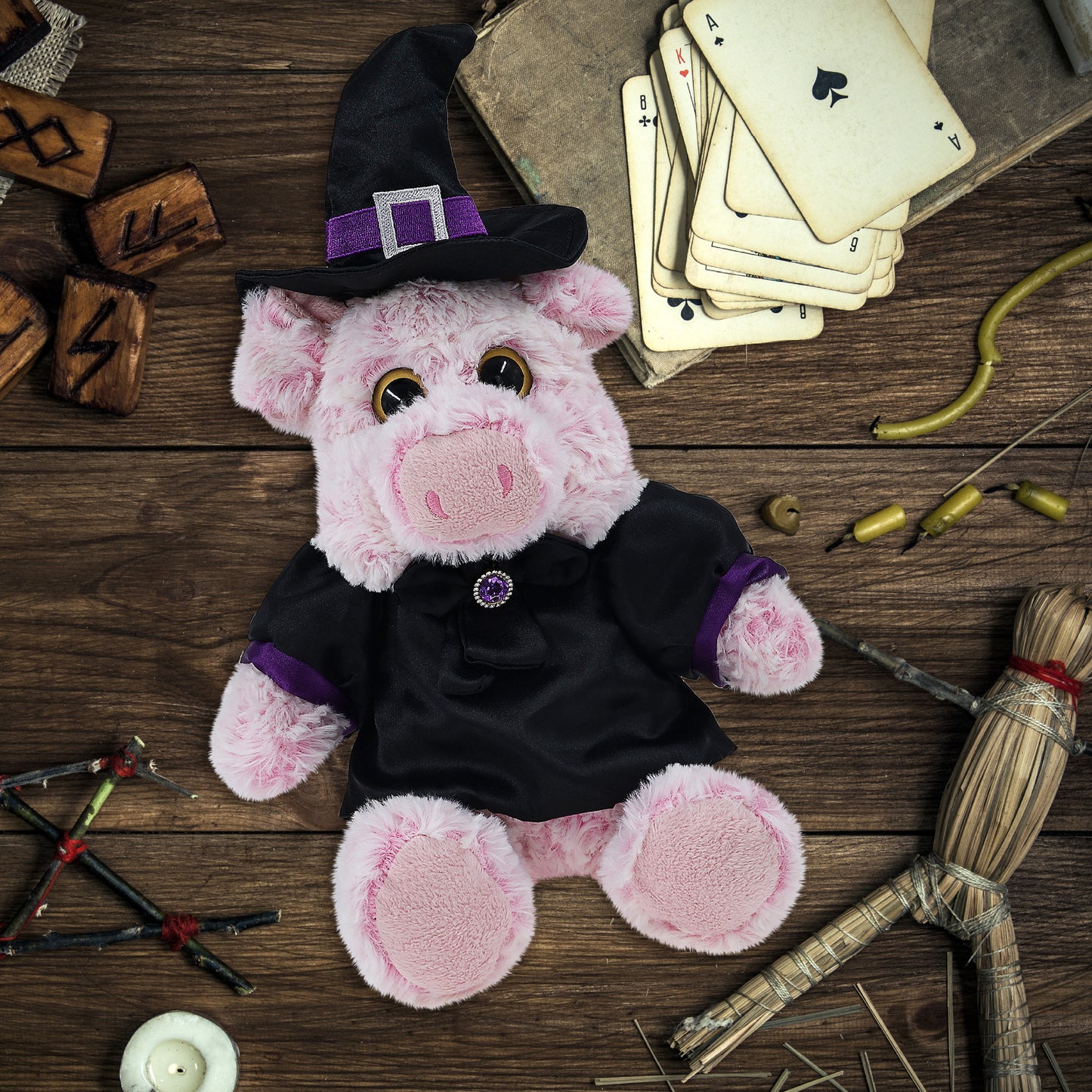 SUPER-SOFT PLUSH - SITTING PIG WITH WITCH DRESS UP