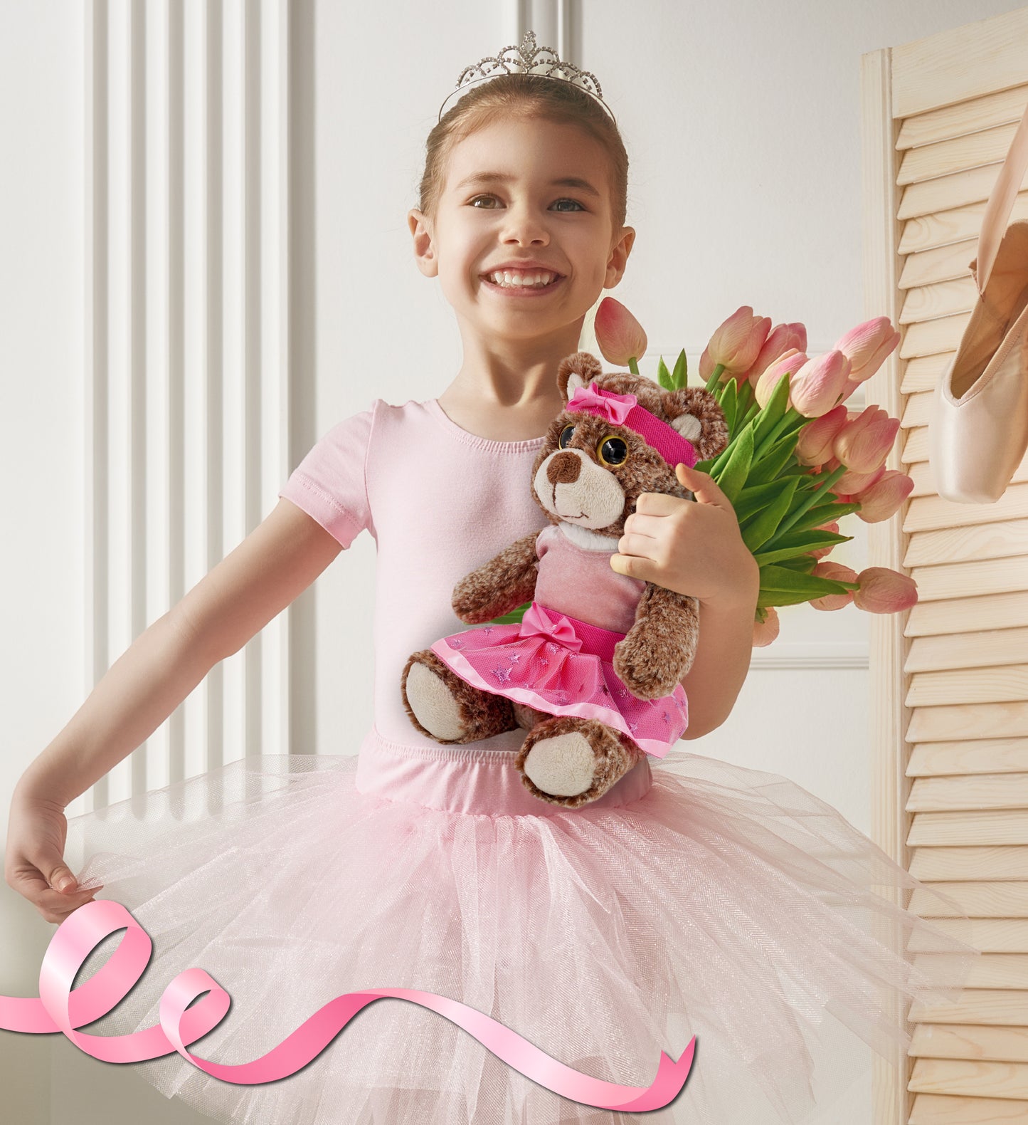 SUPER-SOFT PLUSH - SITTING BROWN BEAR Ballerina