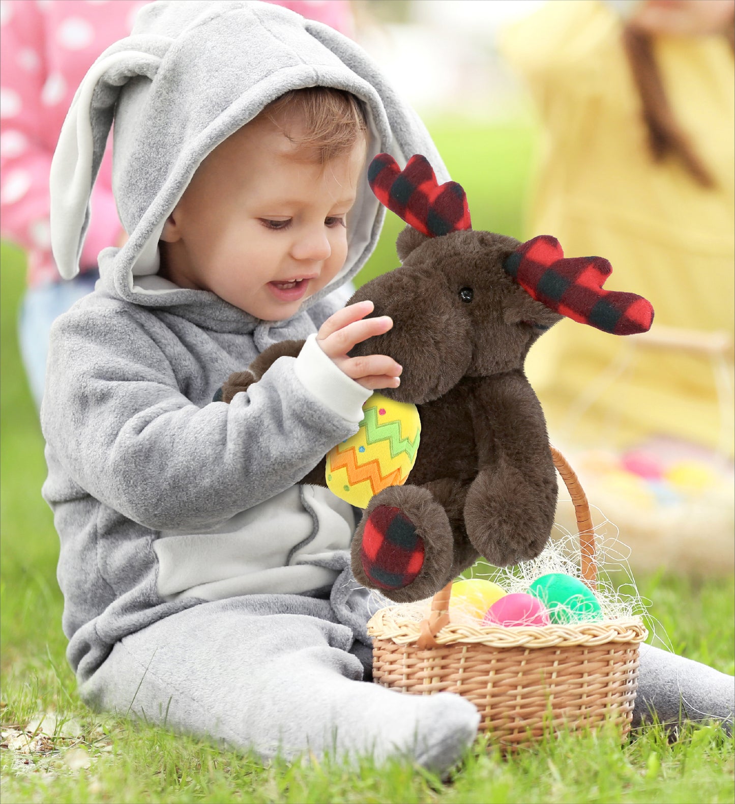 DolliBu Super Soft Plaid Brown Moose with Yellow Easter Egg Plush - 10 Inches