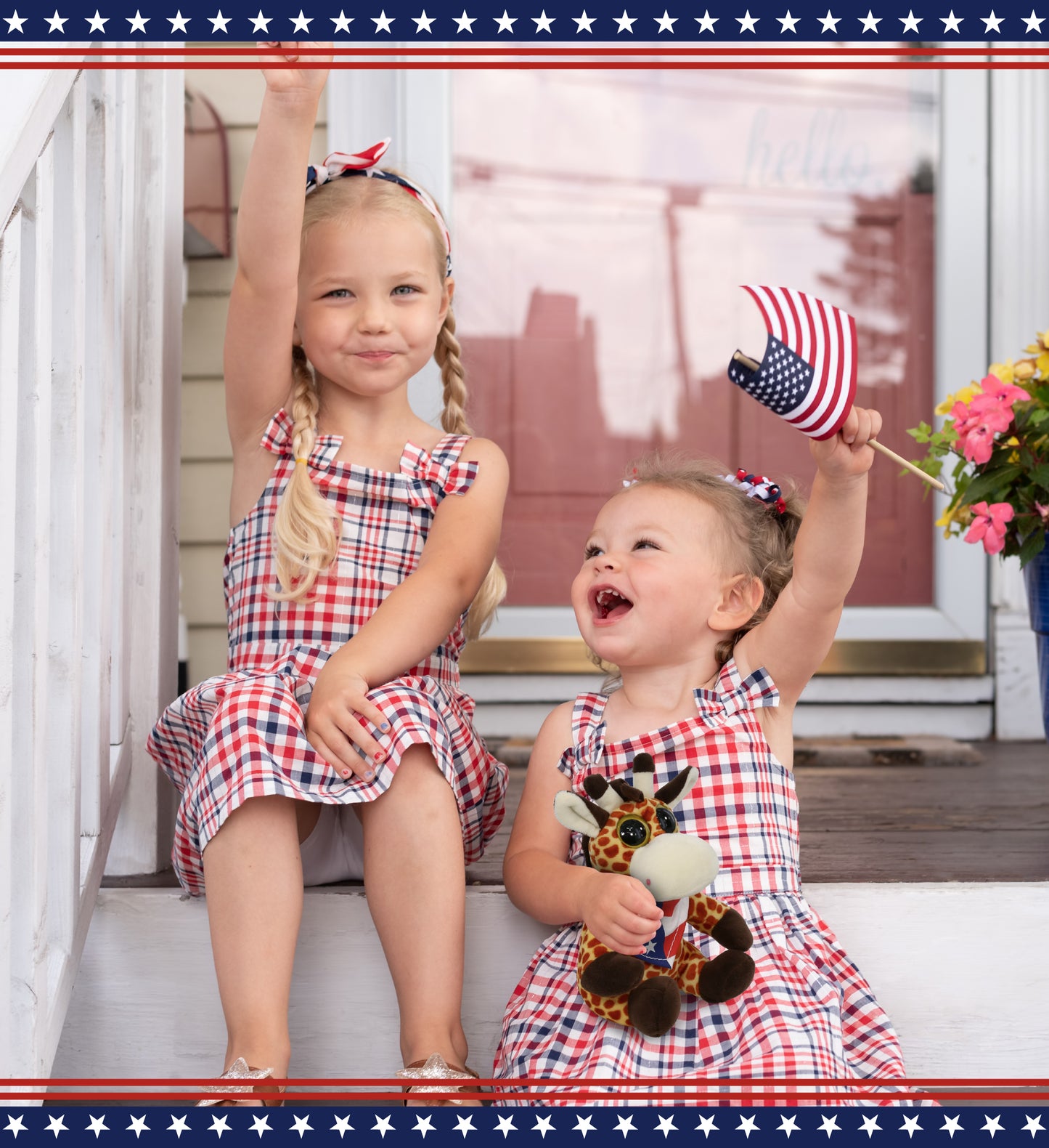 BIG EYE 6" PLUSH - GIRAFFE WITH USA FLAG BANDANA