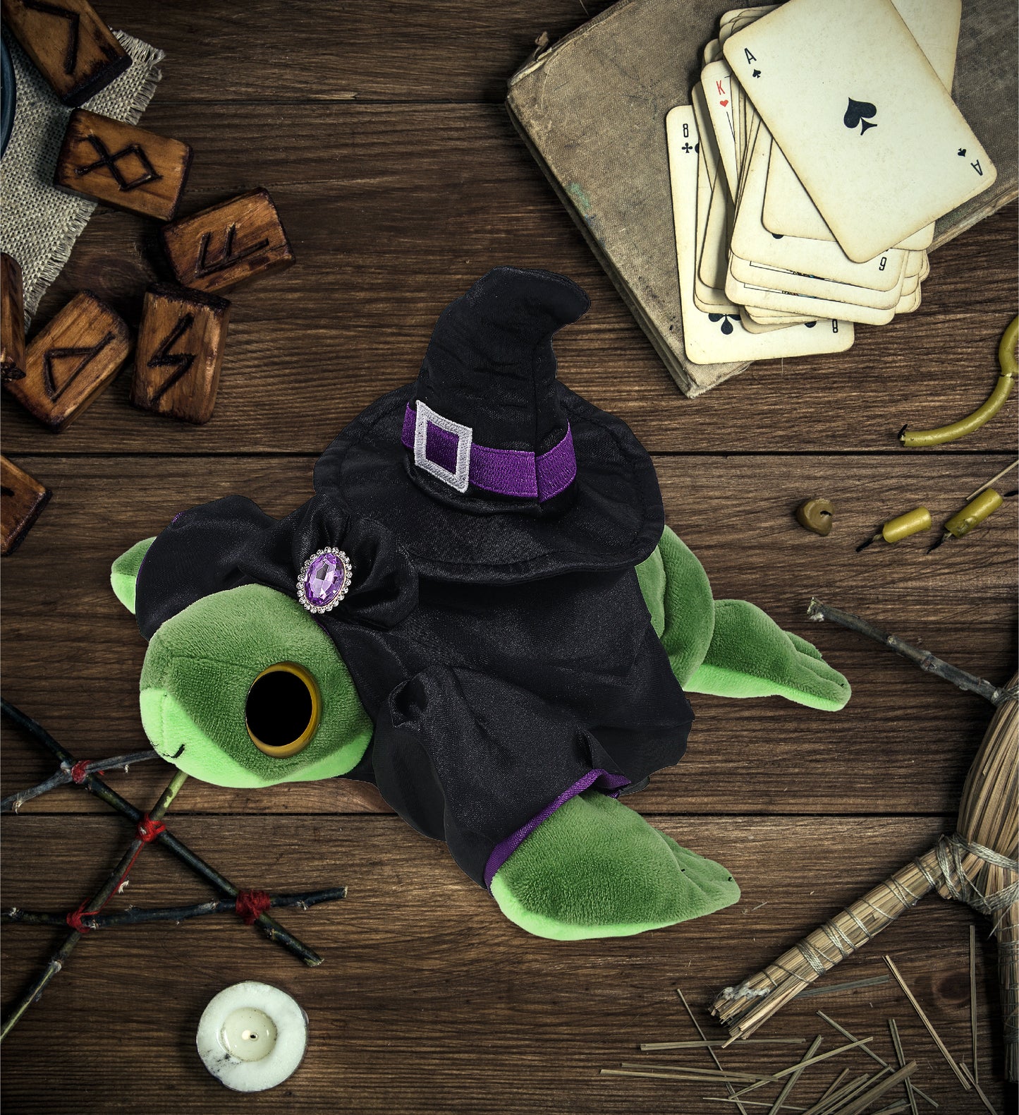 BIG EYE 6" PLUSH - SEA TURTLE WITH WITCH DRESS UP