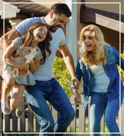 SUPER-SOFT PLUSH - HOWLING WOLF 10.5" WITH FOOTBALL PLUSH