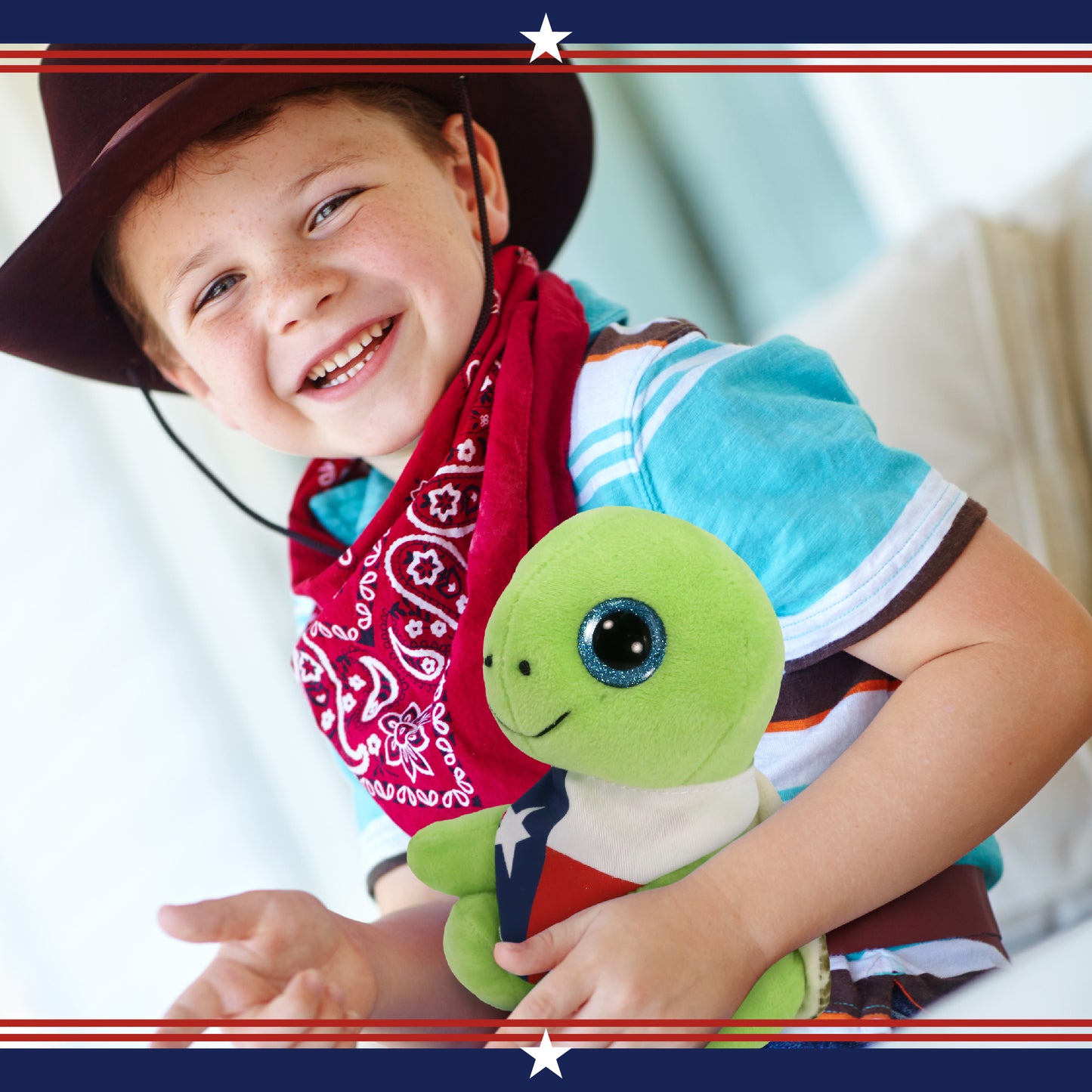 SPARKLE EYES PLUSH - SMALL GREEN SEA TURTLE WITH TEXAS FLAG BANDANA
