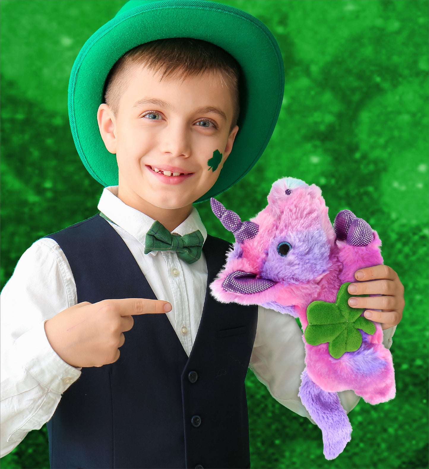 DolliBu Monday Pink Unicorn Stuffed Animal with Green Plush Shamrock, 10.5 Inch