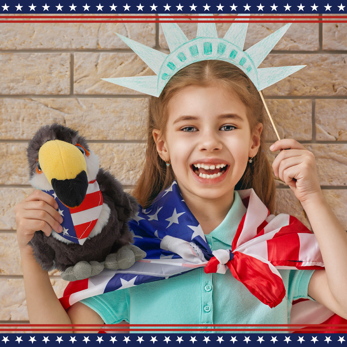 SUPER SOFT PLUSH - TOUCAN WITH USA BANDANA