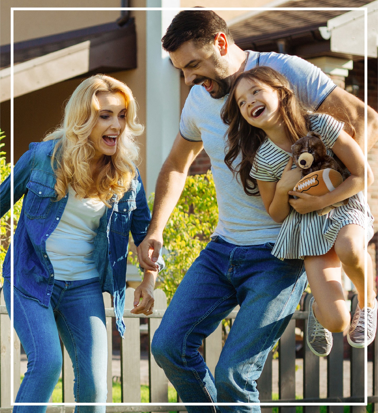 SUPER SOFT PLUSH - CUTE SITTING GRIZZLY WITH FOOTBALL PLUSH