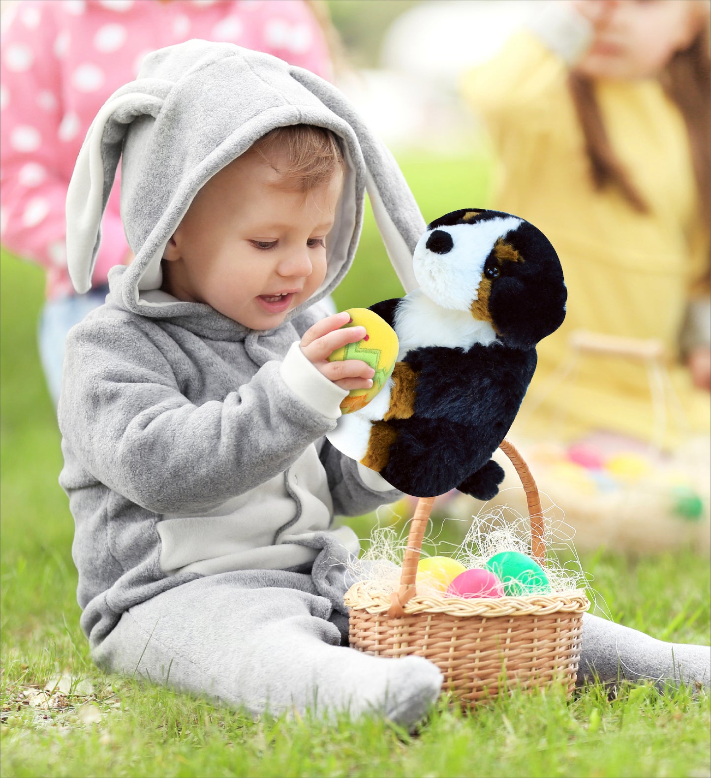 DolliBu Super Soft Bernese Mountain Dog with Yellow Easter Egg Plush - 8 Inches